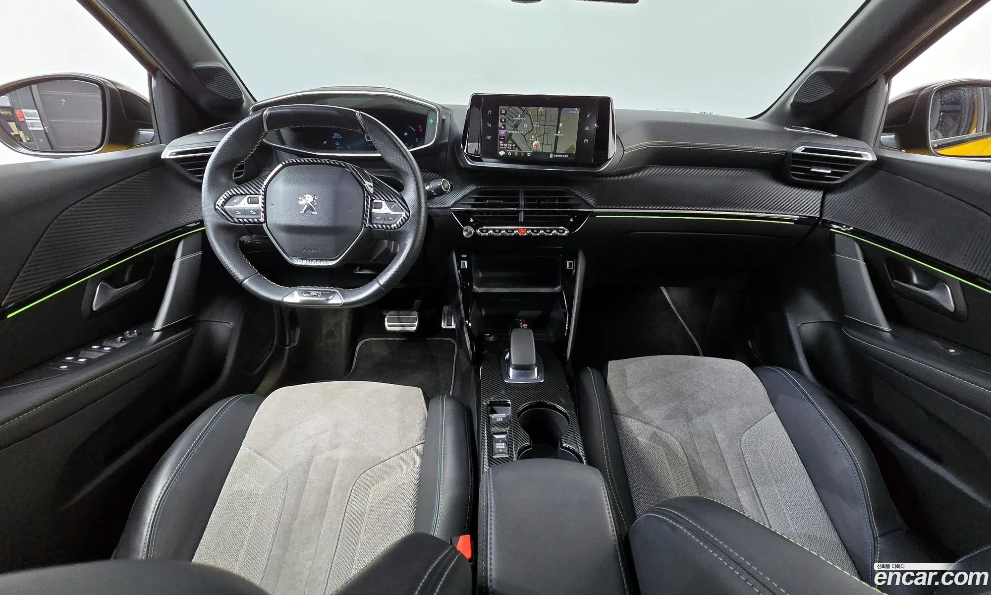 Peugeot e-208 2020 VR3UHZKX383883838 — 10