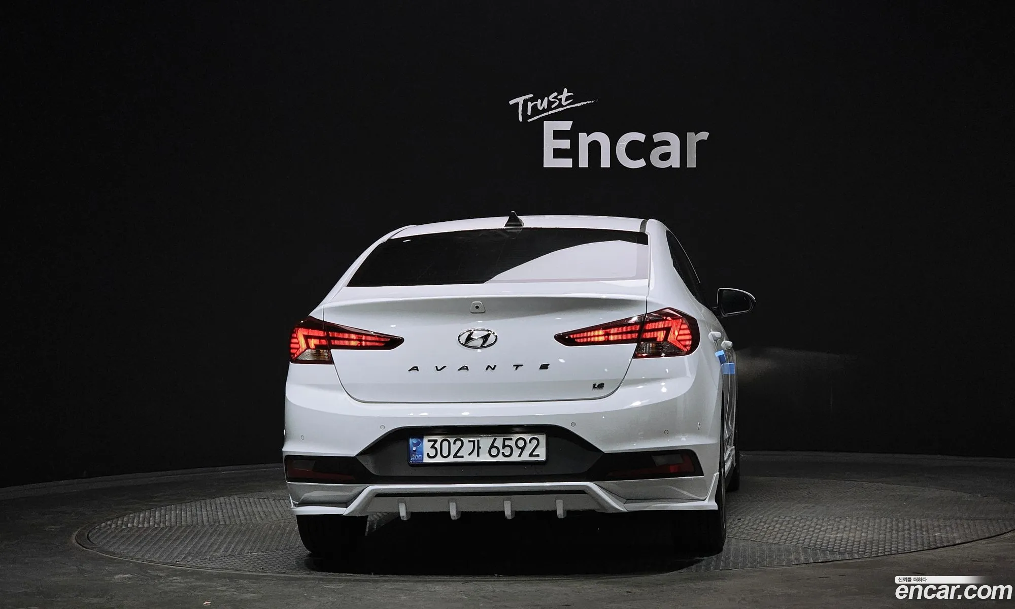 Hyundai Elantra AD 2019 — 5