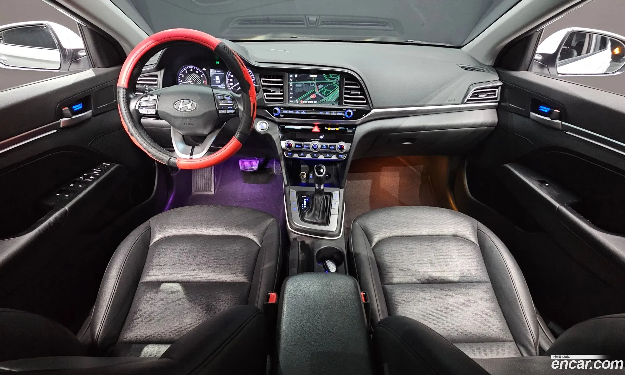 Hyundai Elantra AD 2019 — 19