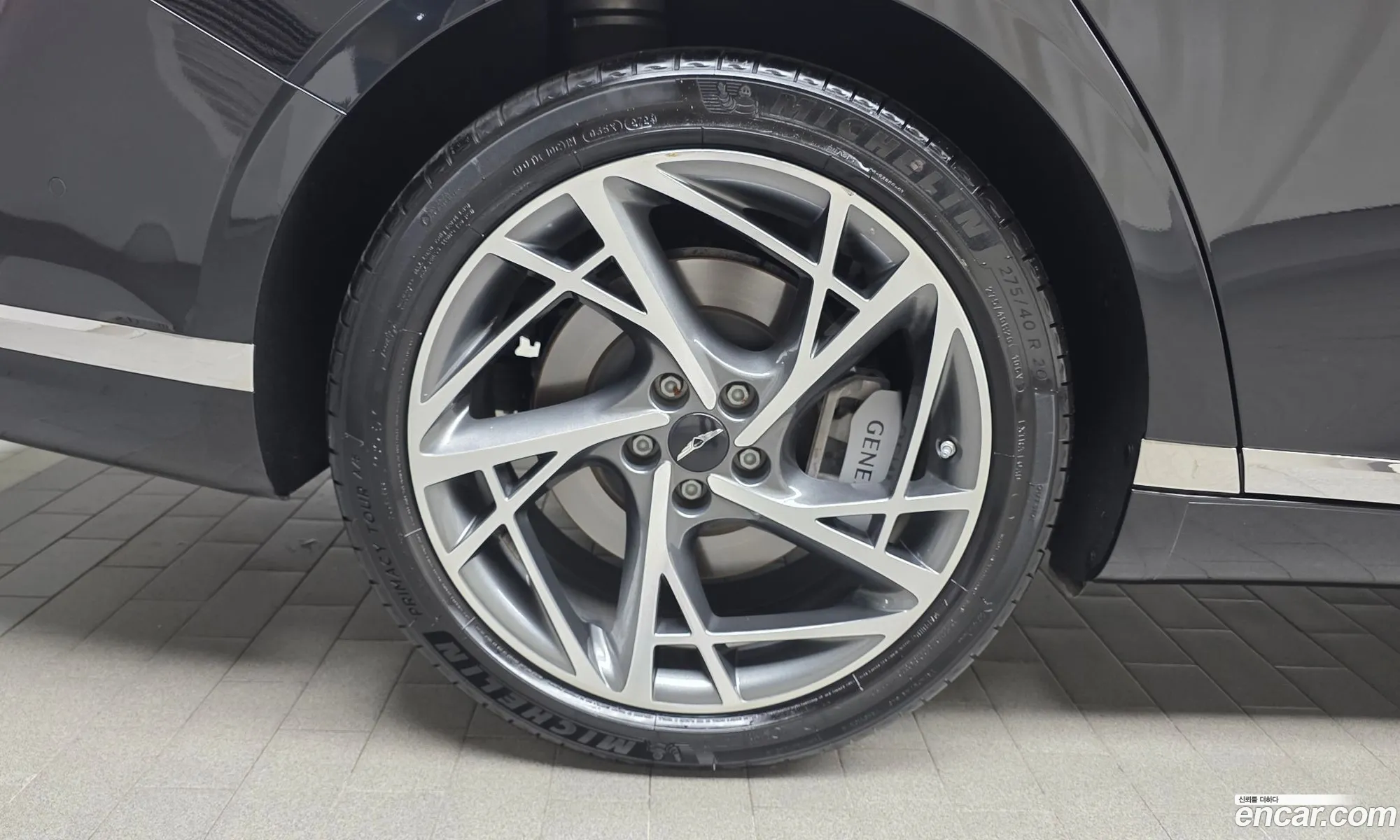 Genesis G90 2024 — 16