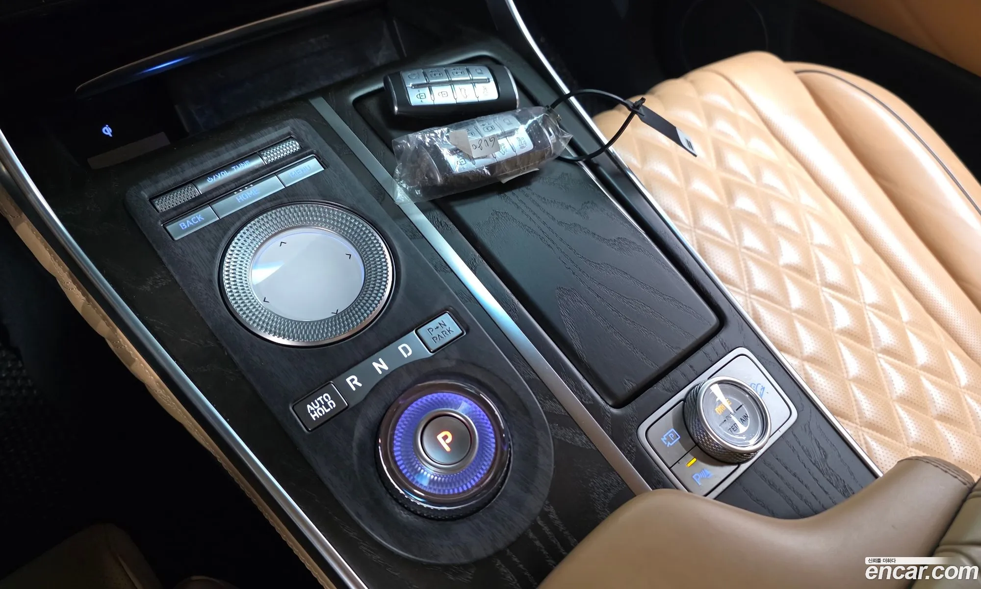 Genesis GV80 2020 — 28