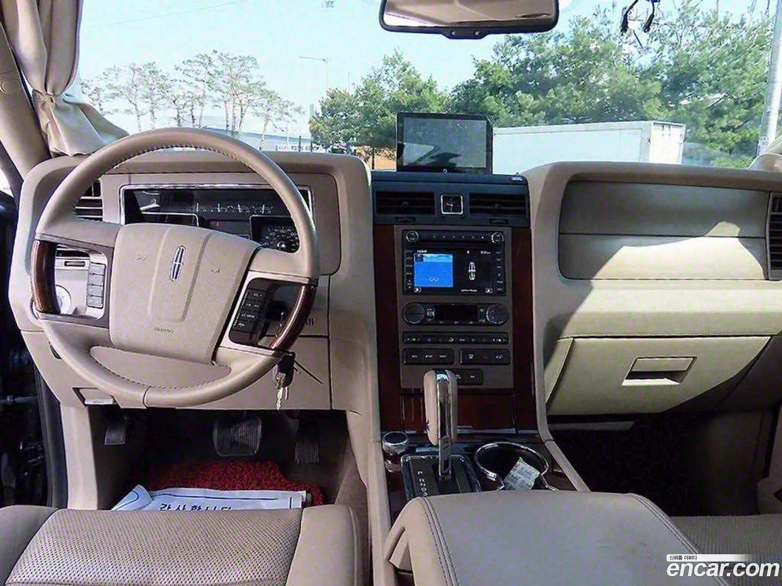 Lincoln Navigator 2014 — 9