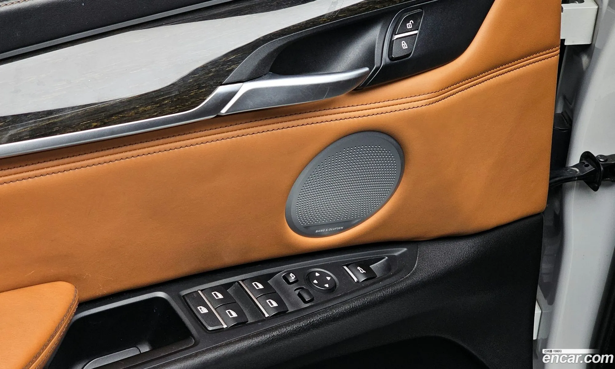 BMW X6 2017 — 11