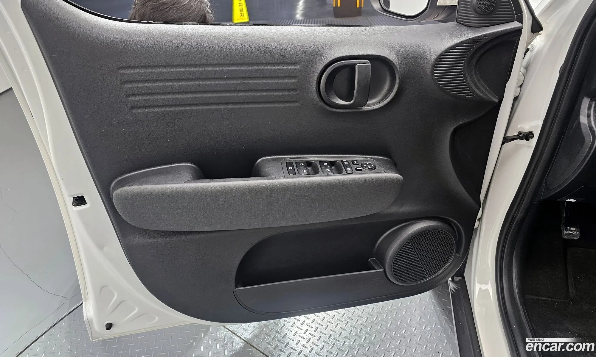 Hyundai Casper 2022 — 8