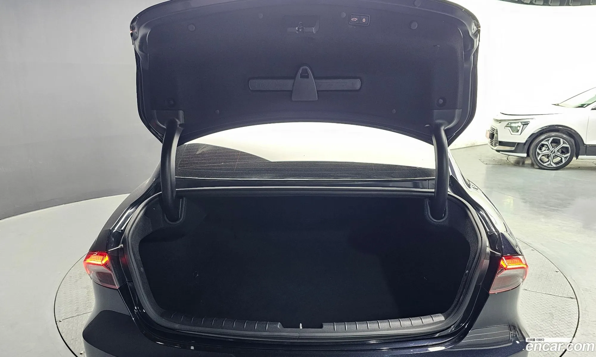 Hyundai Grandeur IG 2020 — 9