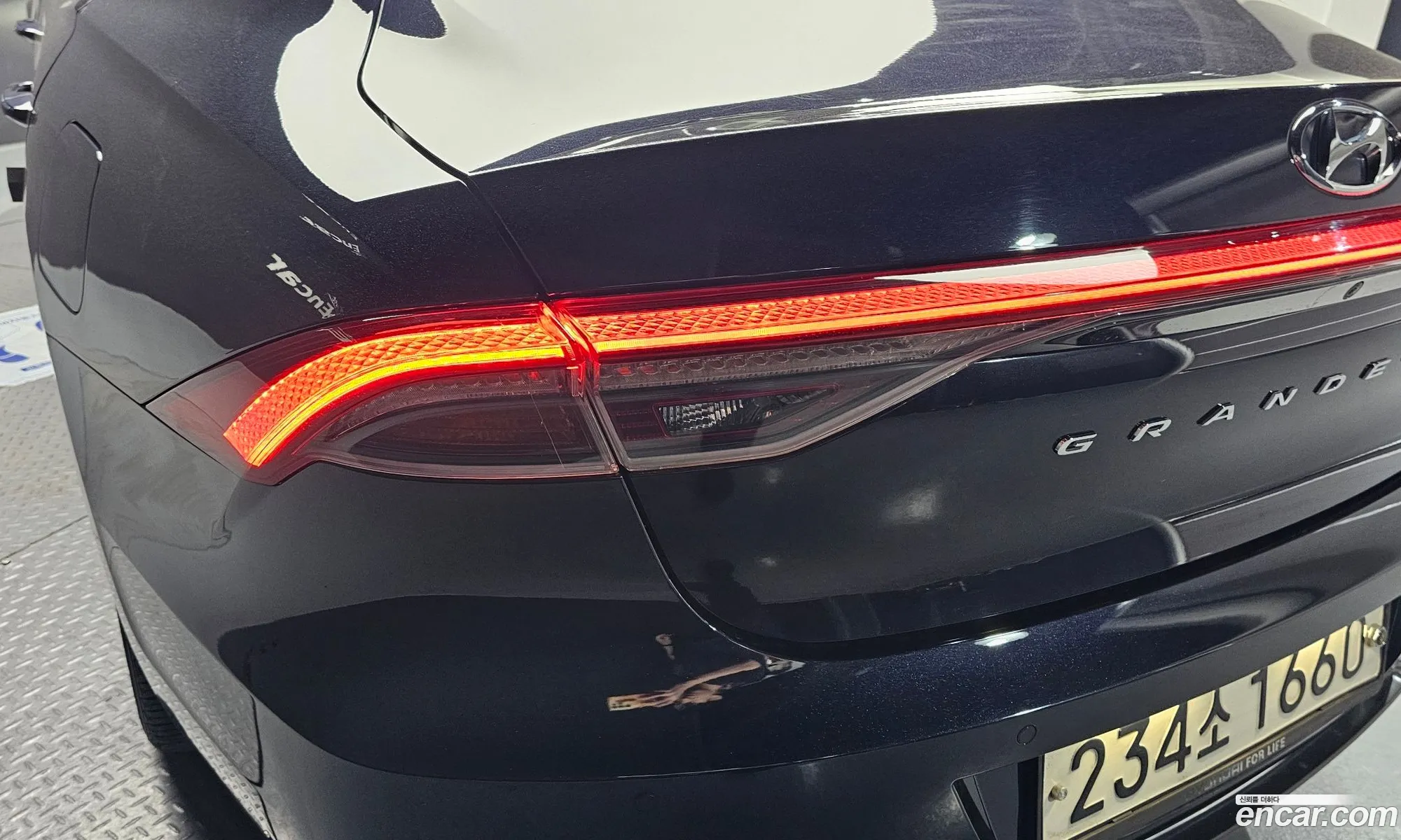 Hyundai Grandeur IG 2020 — 24