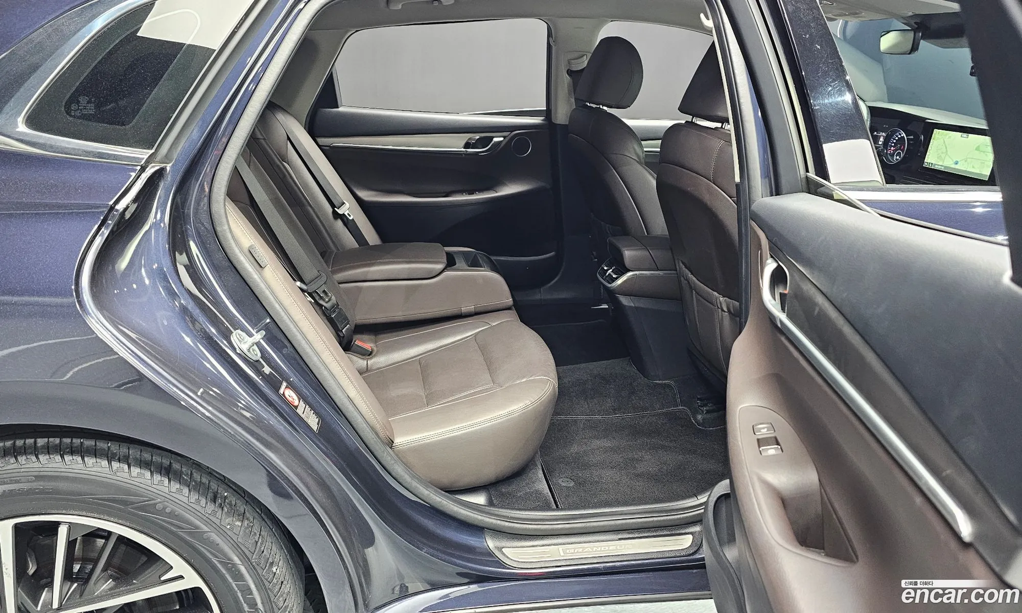 Hyundai Grandeur IG 2020 — 18