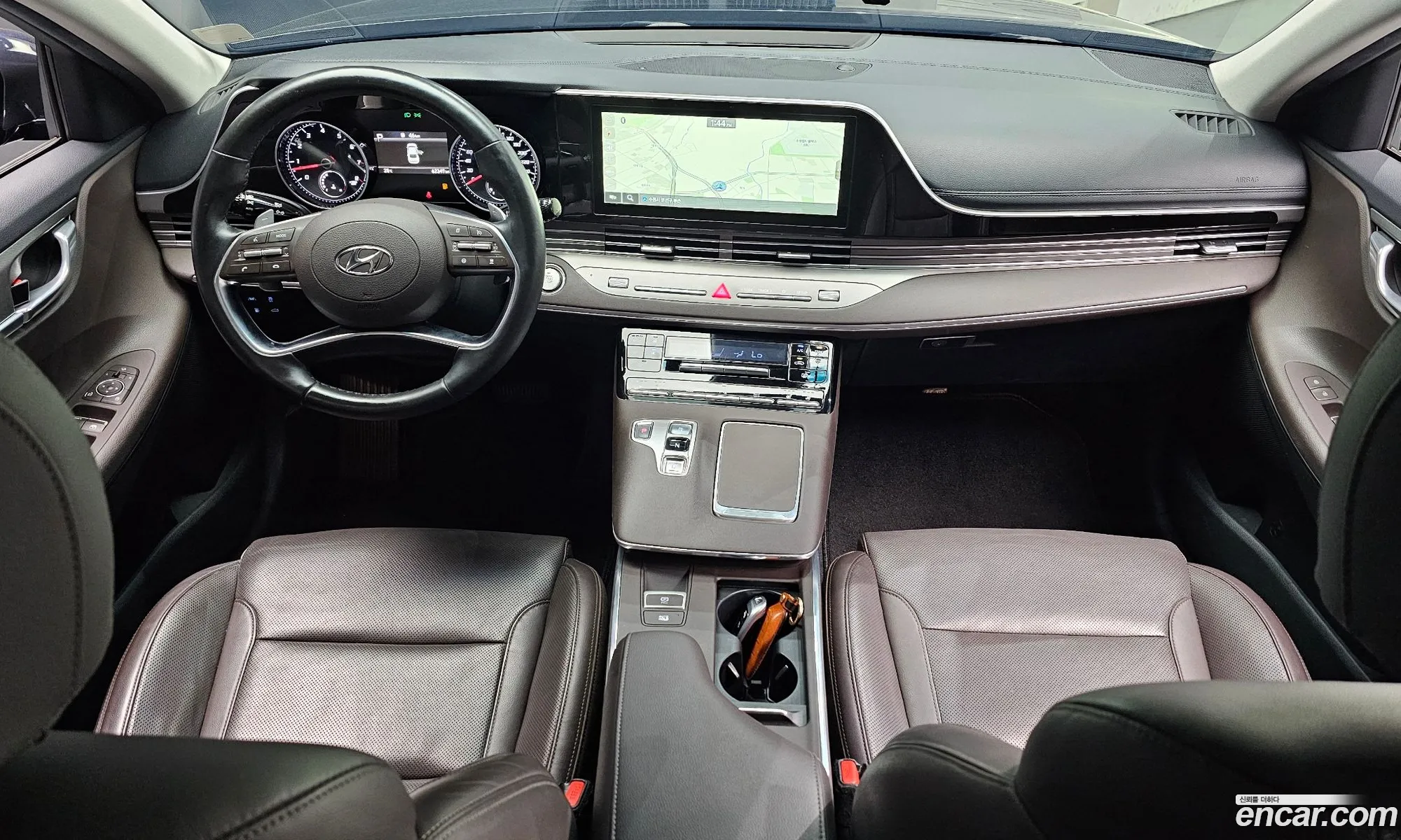 Hyundai Grandeur IG 2020 — 29