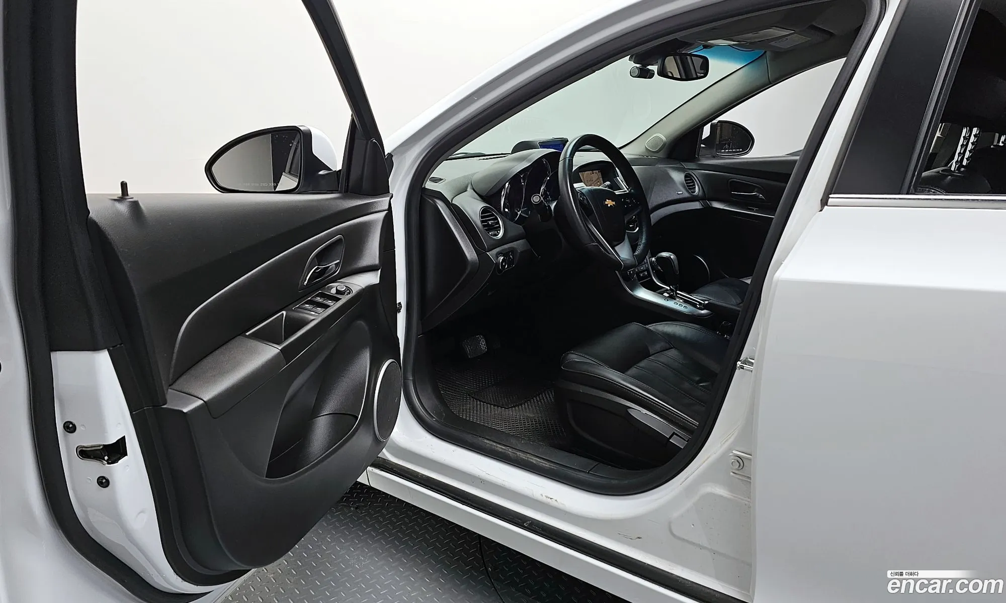 Chevrolet (GM Daewoo) Cruze 2011 — 14
