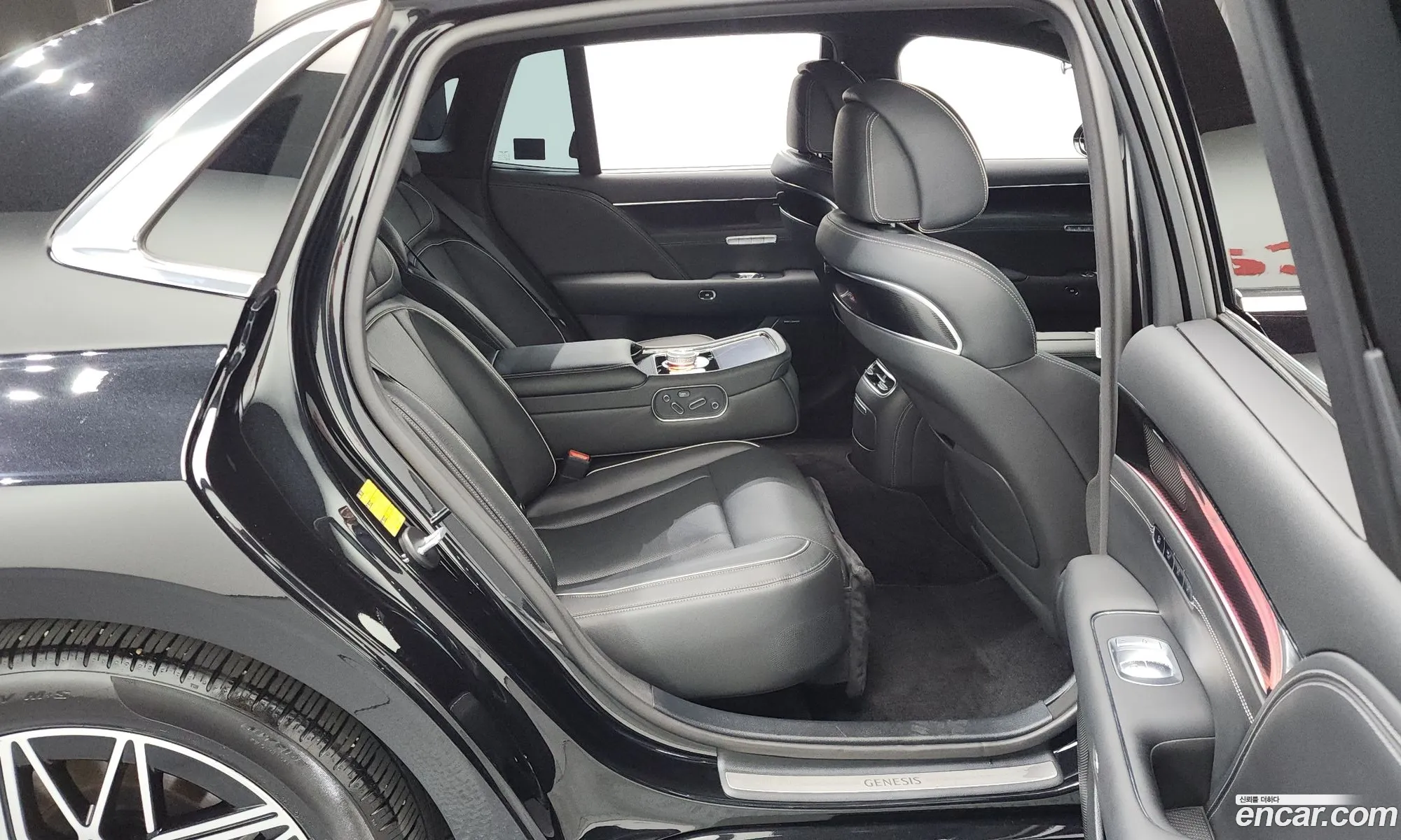 Genesis G90 2023 — 21