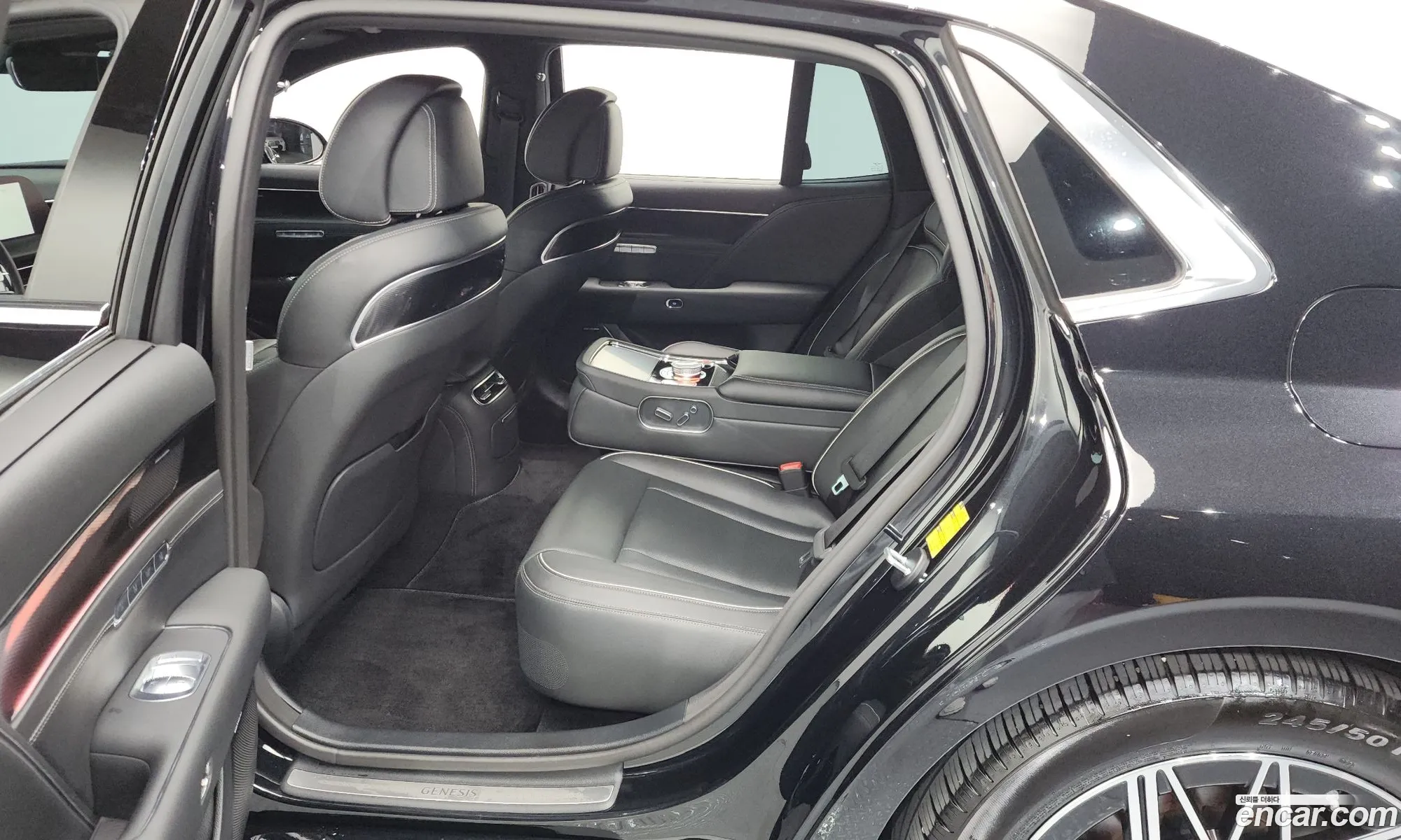 Genesis G90 2023 — 9