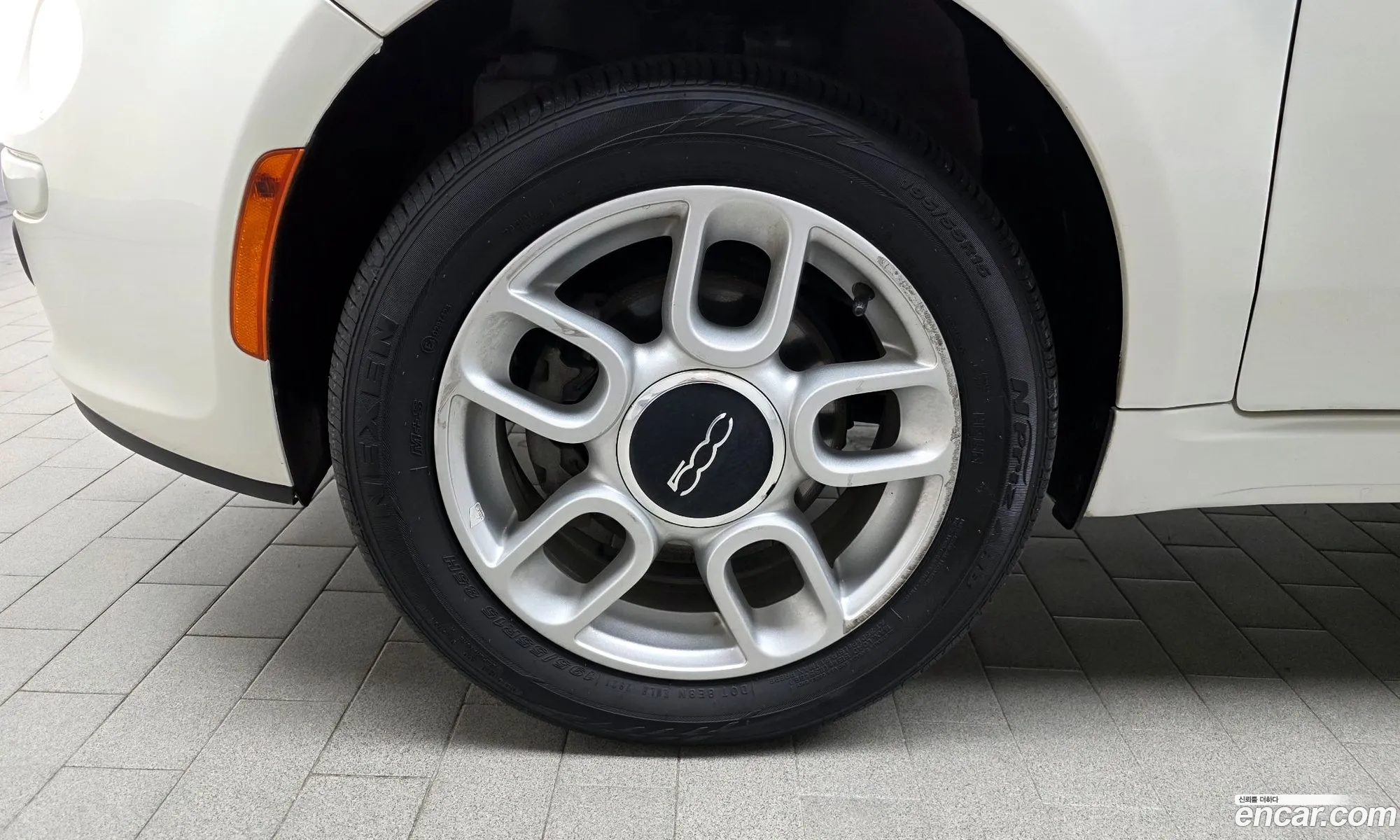 Fiat 500 2015 3C3CFFAR0FT721852 — 4