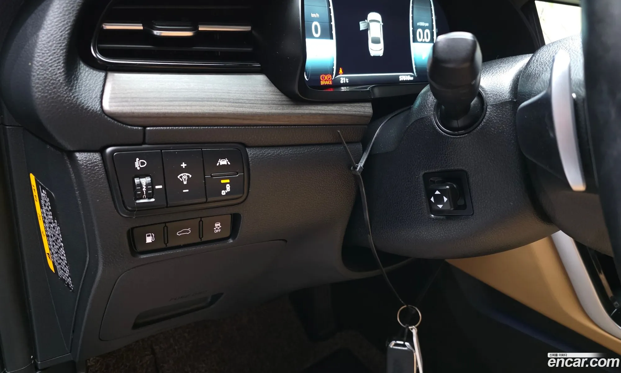 Kia K7 Premier 2019 — 18