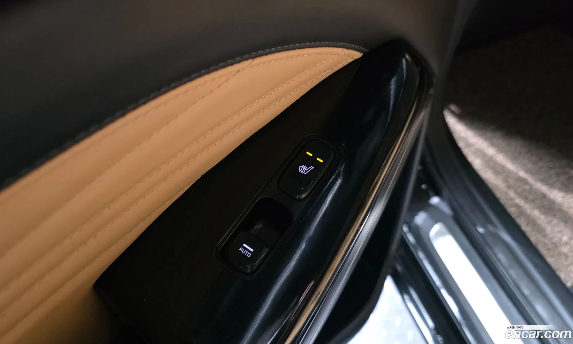 Kia K7 Premier 2019 — 25