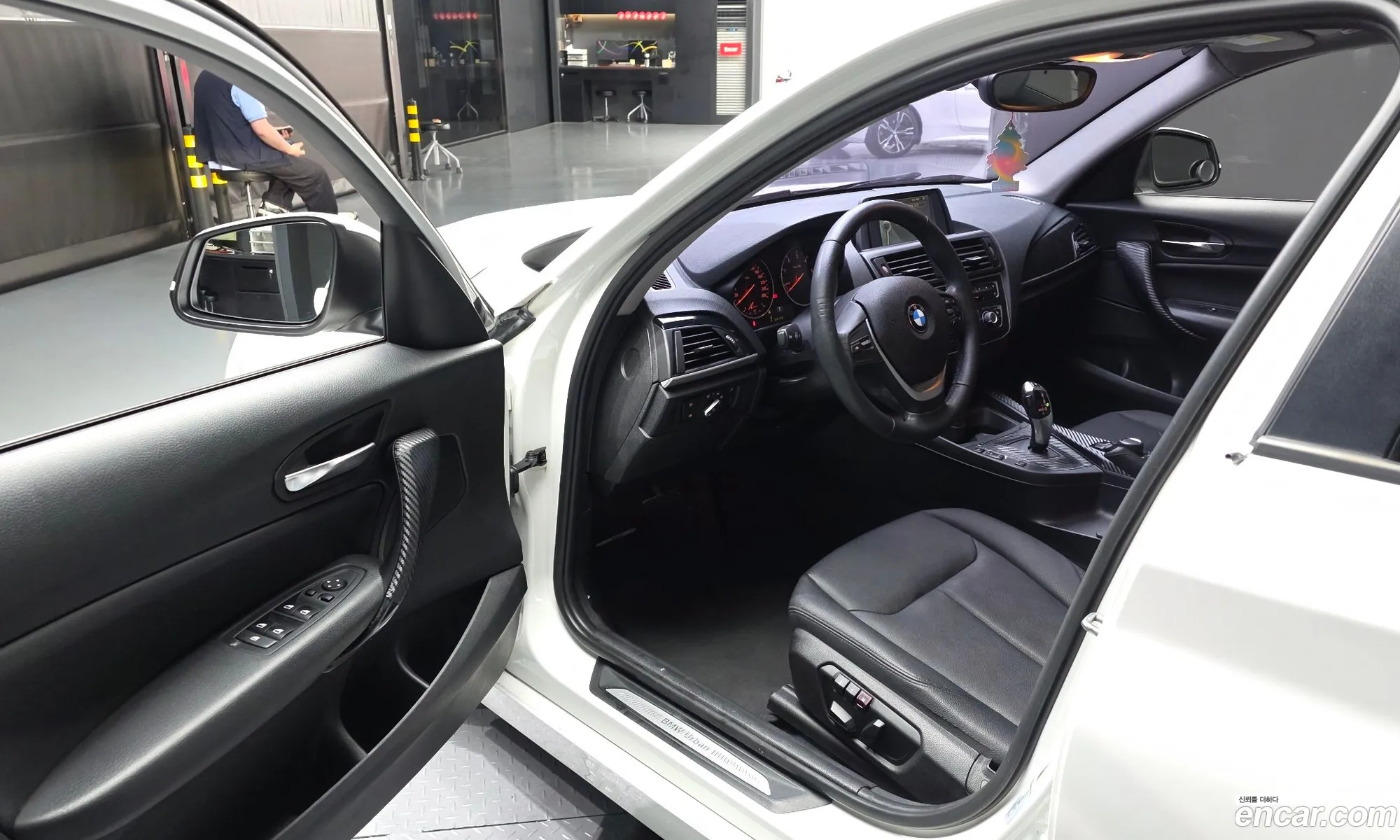 BMW 1 Series 2014 WBA1C1101EJ831411 — 2