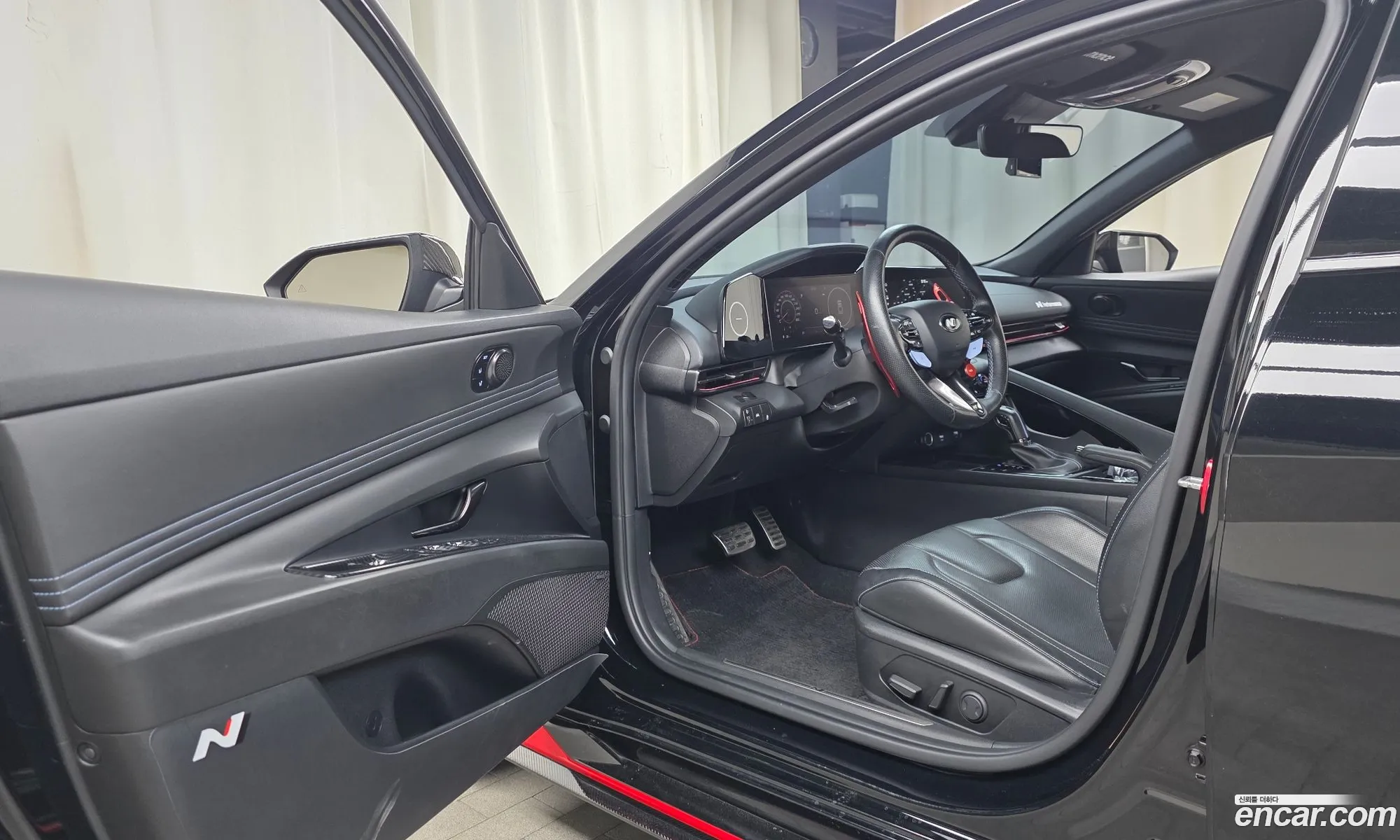 Hyundai Elantra 2022 — 30
