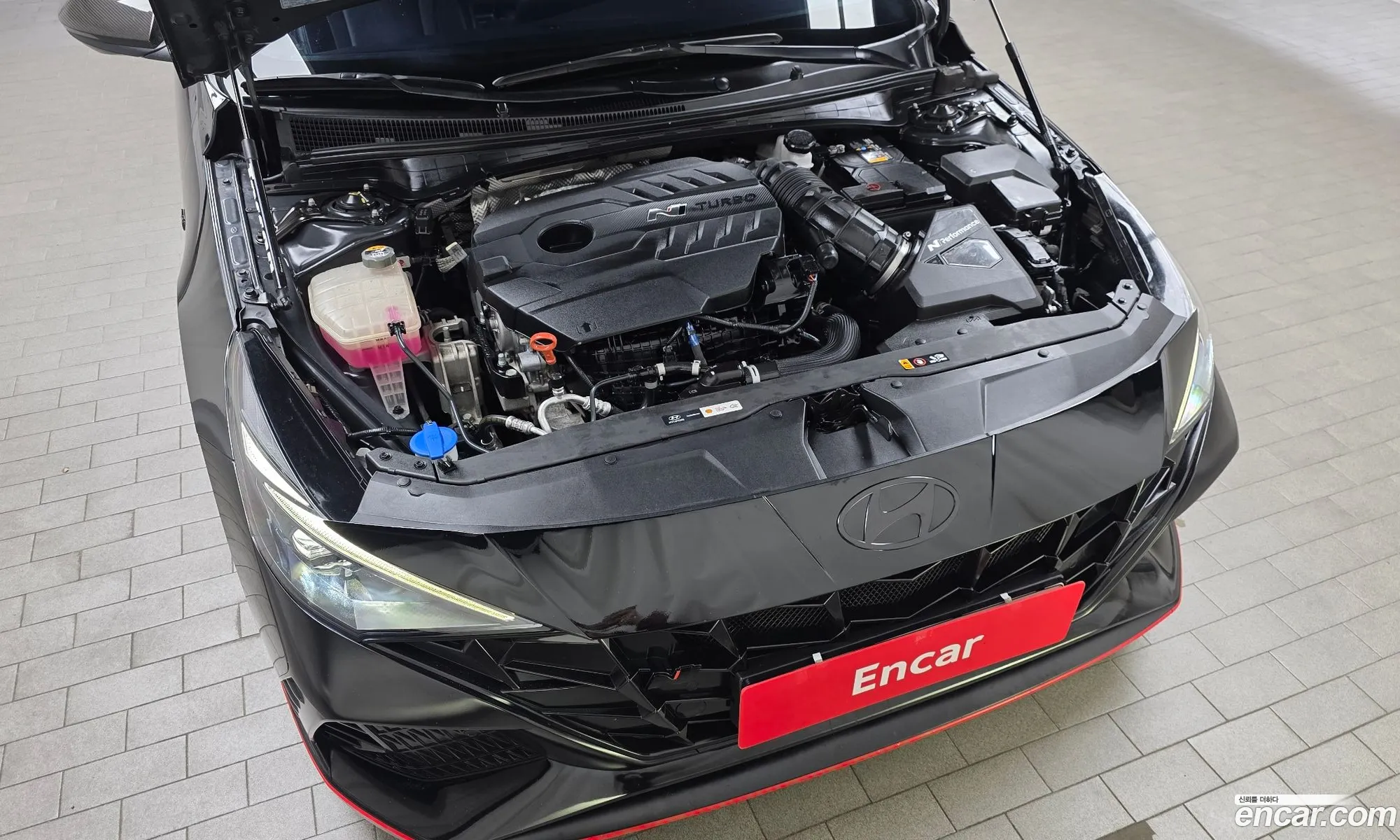 Hyundai Elantra 2022 — 33