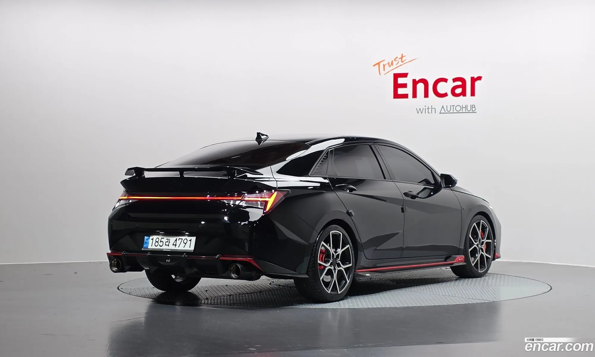 Hyundai Elantra 2022 — 16