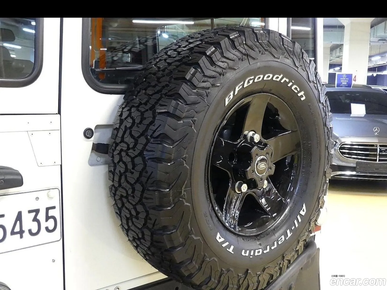 Land Rover Defender 2010 — 15