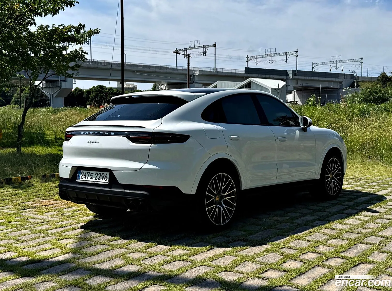 Porsche Cayenne 2022 — 14