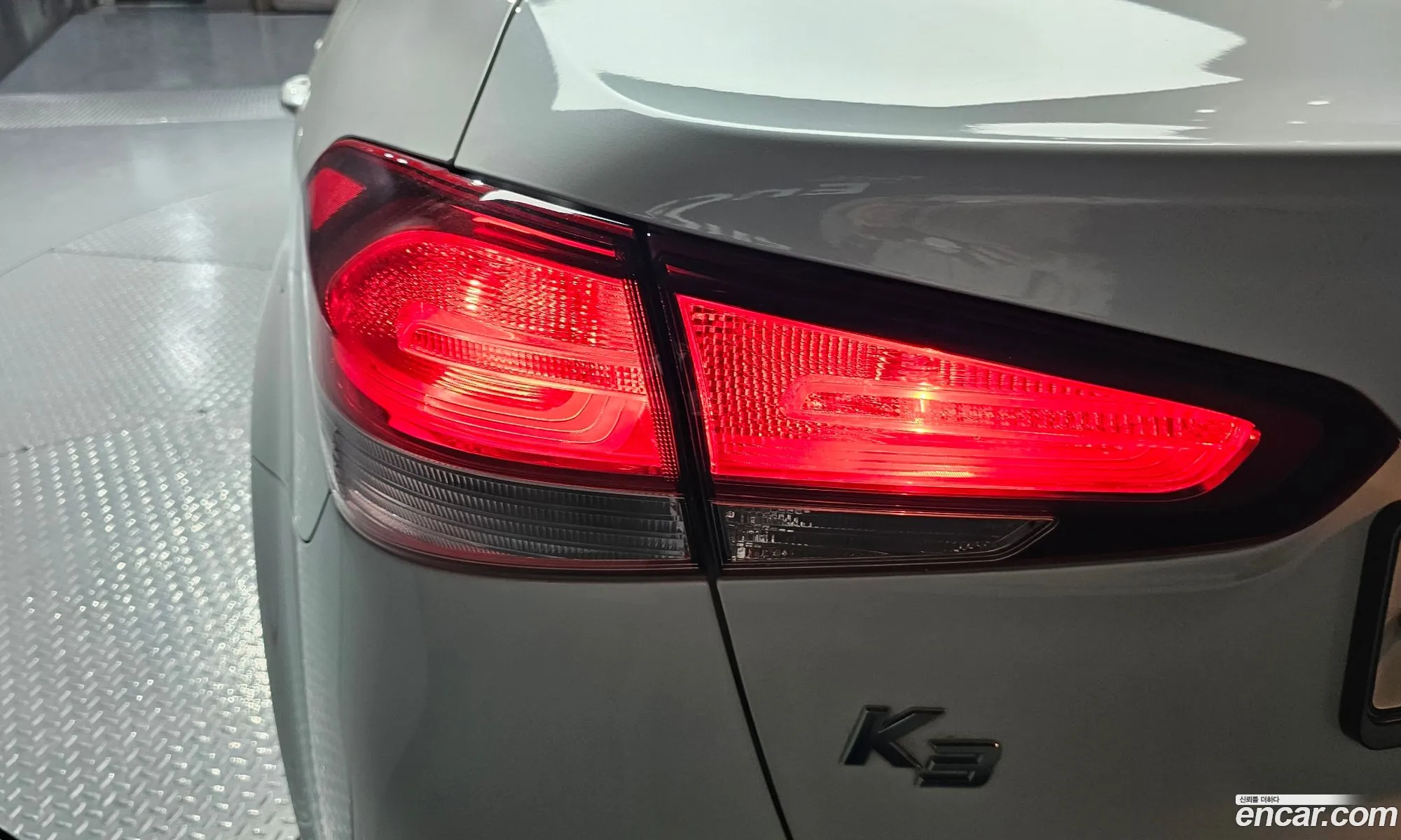 Kia K3 2016 — 2