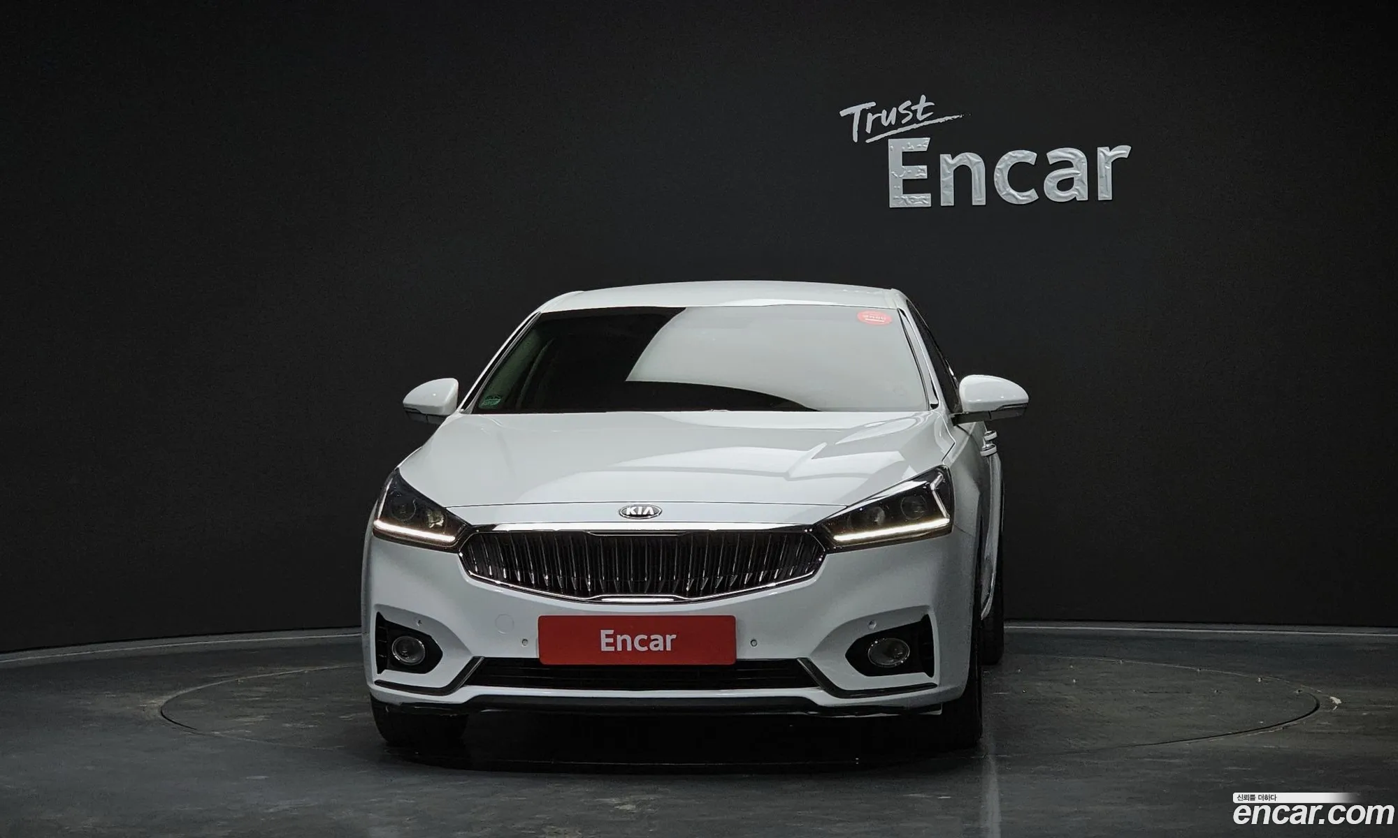 Kia K7 2018 — 9