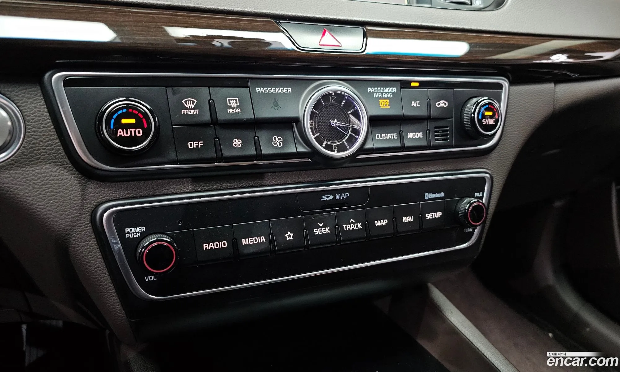 Kia K7 2018 — 22