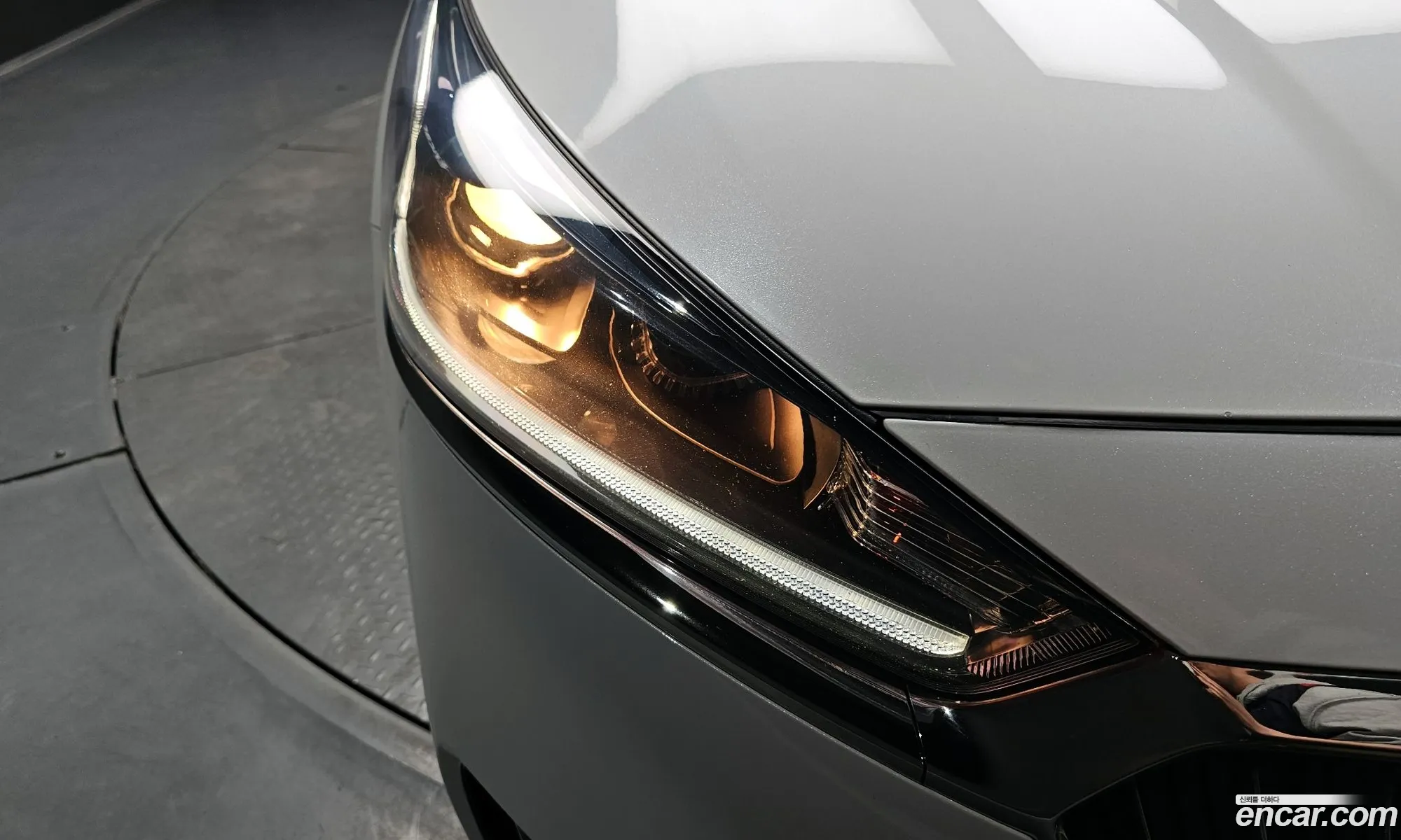 Kia K7 2018 — 12