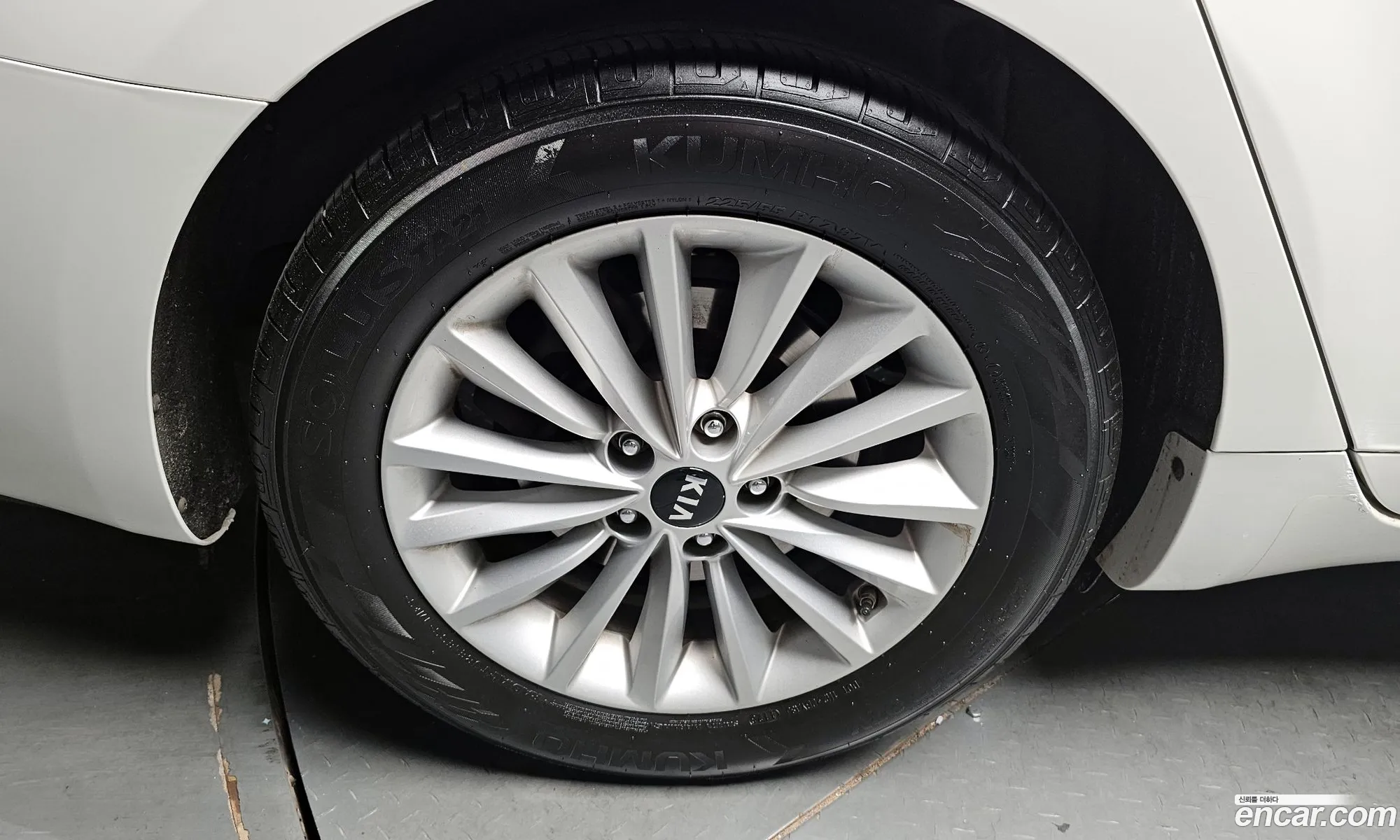Kia K7 2018 — 20