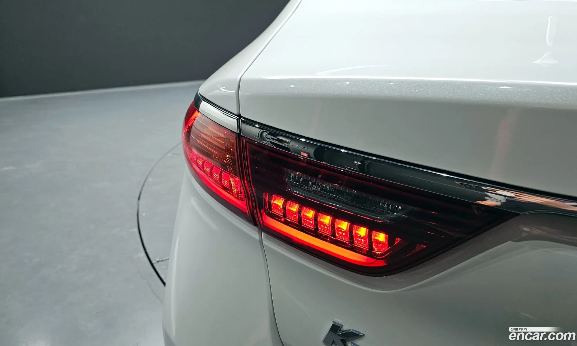 Kia K7 2018 — 5