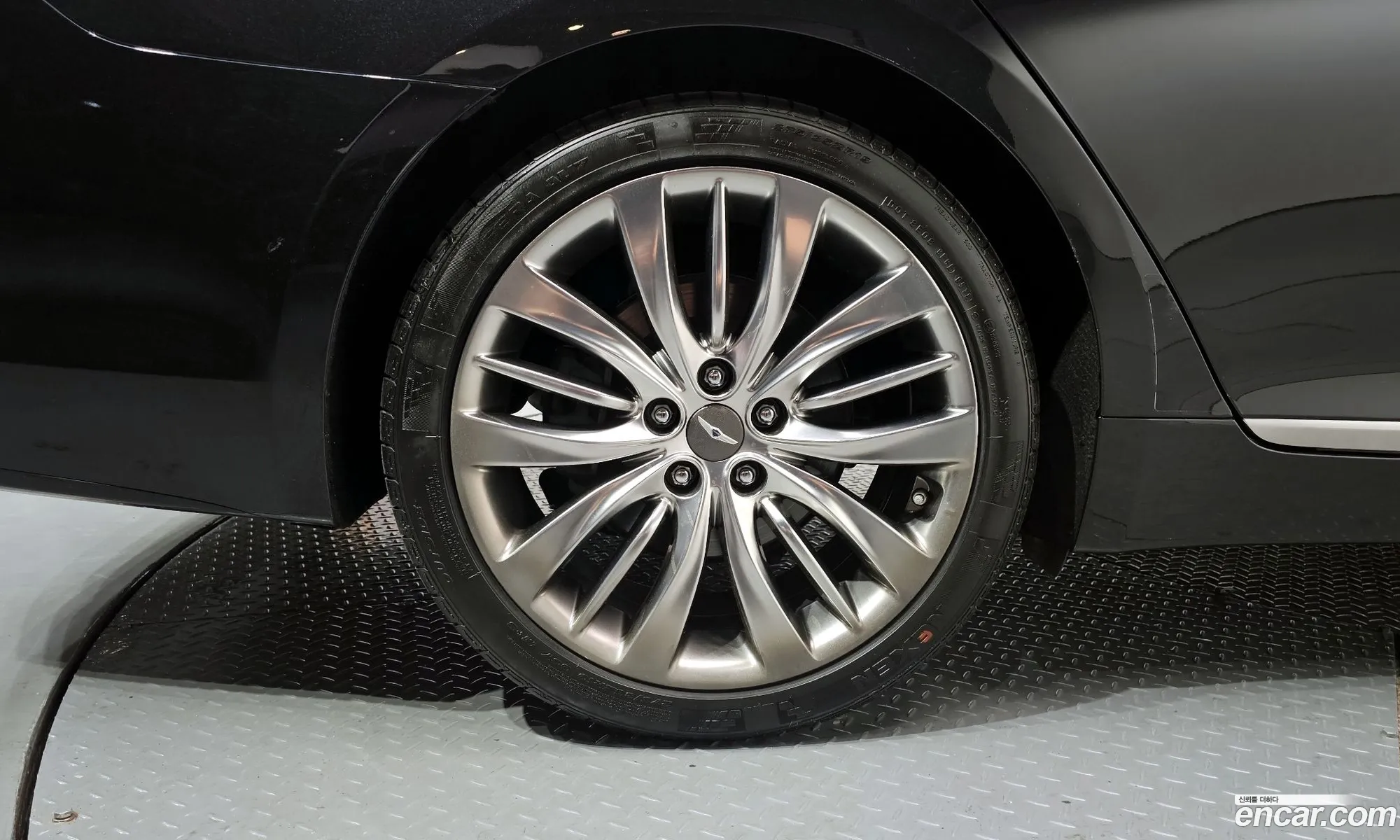 Genesis G80 2018 — 20