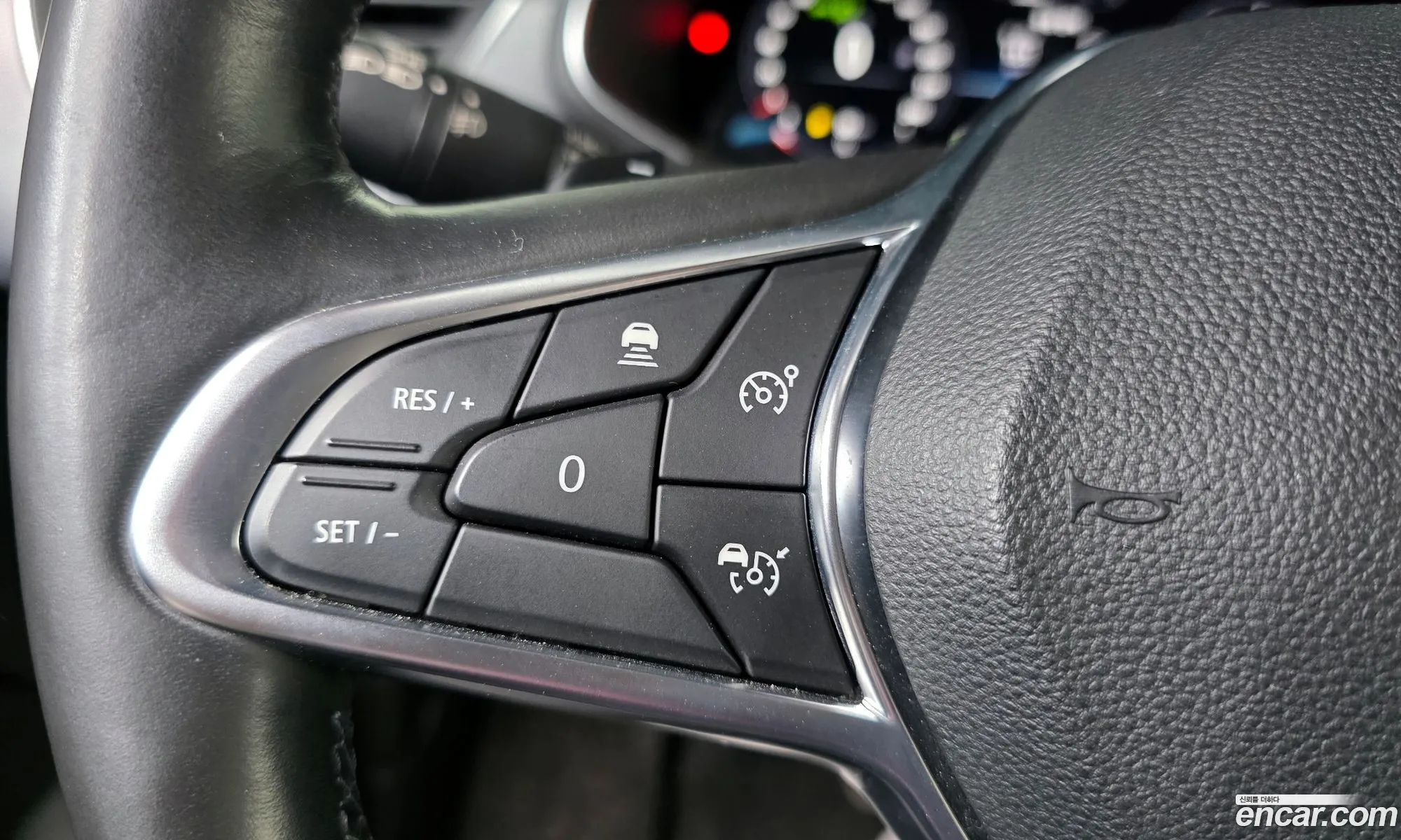 Renault Korea (Samsung) XM3 2020 — 25