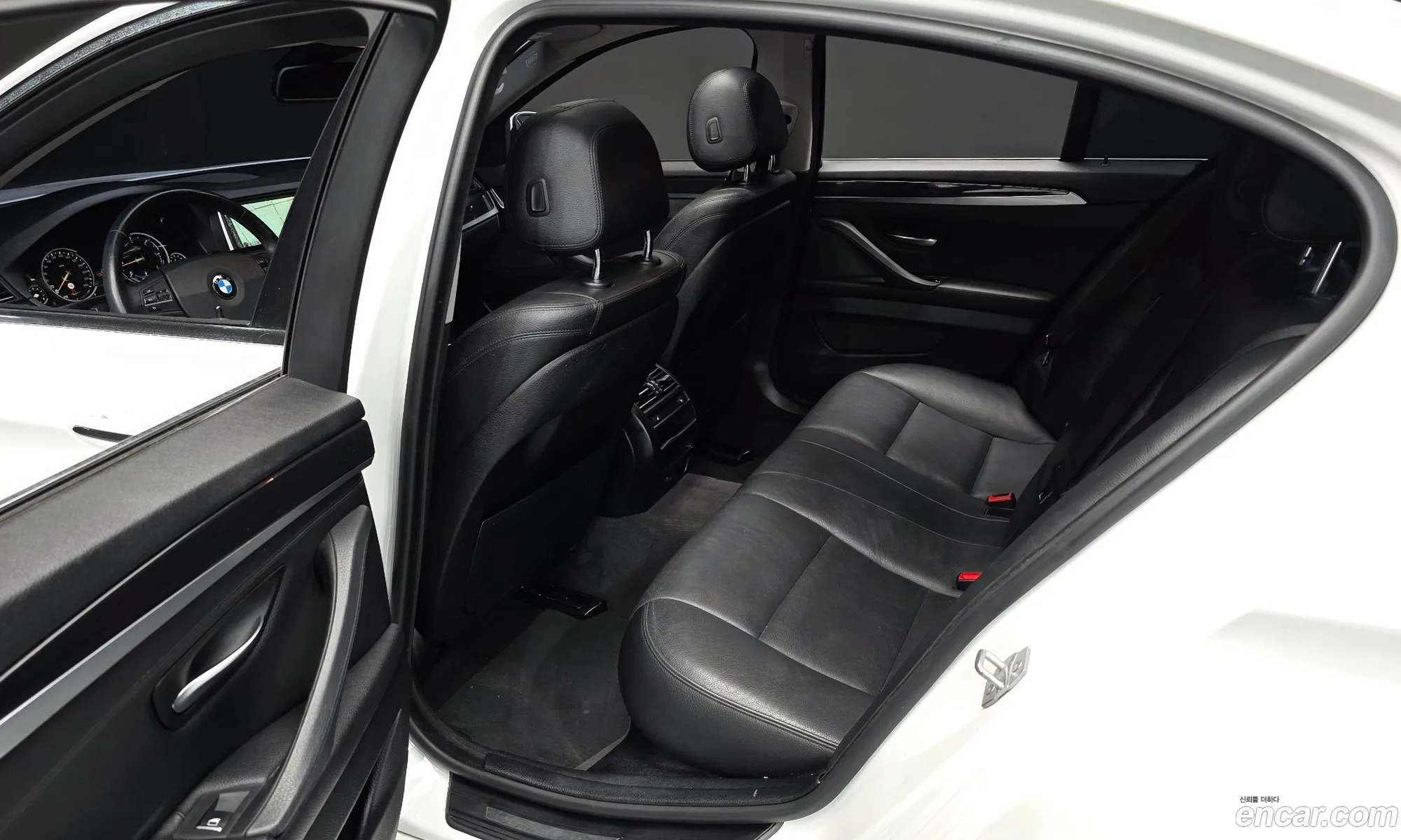 BMW 5 Series 2014 WBA5B9102ED569660 — 10