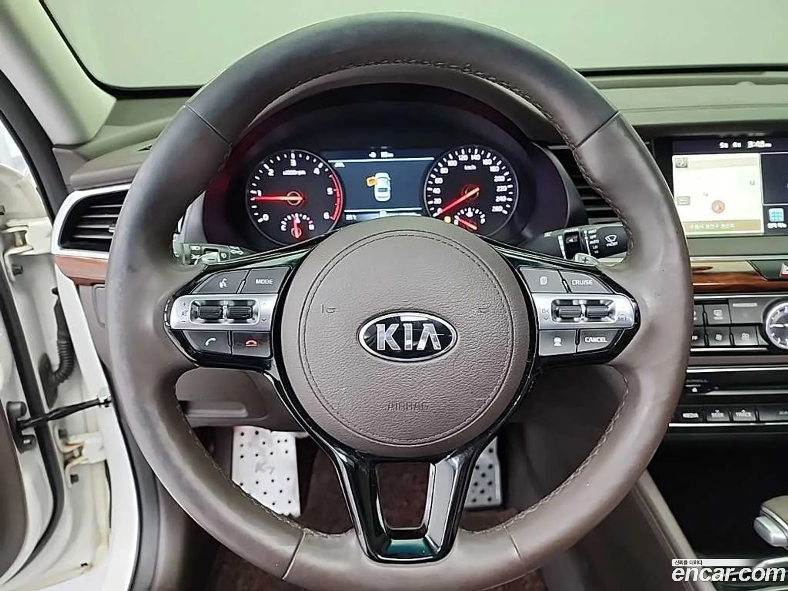Kia K7 2017 — 8