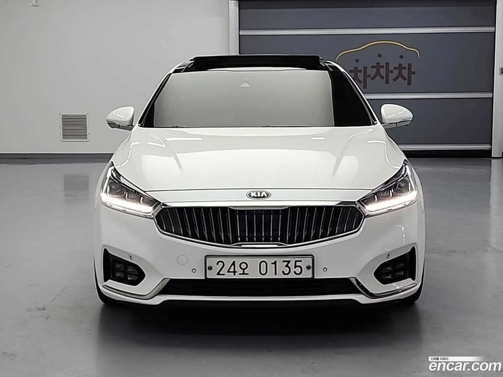 Kia K7 2017 — 17