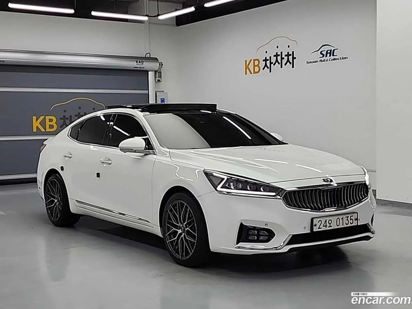 Kia K7 2017 — 12