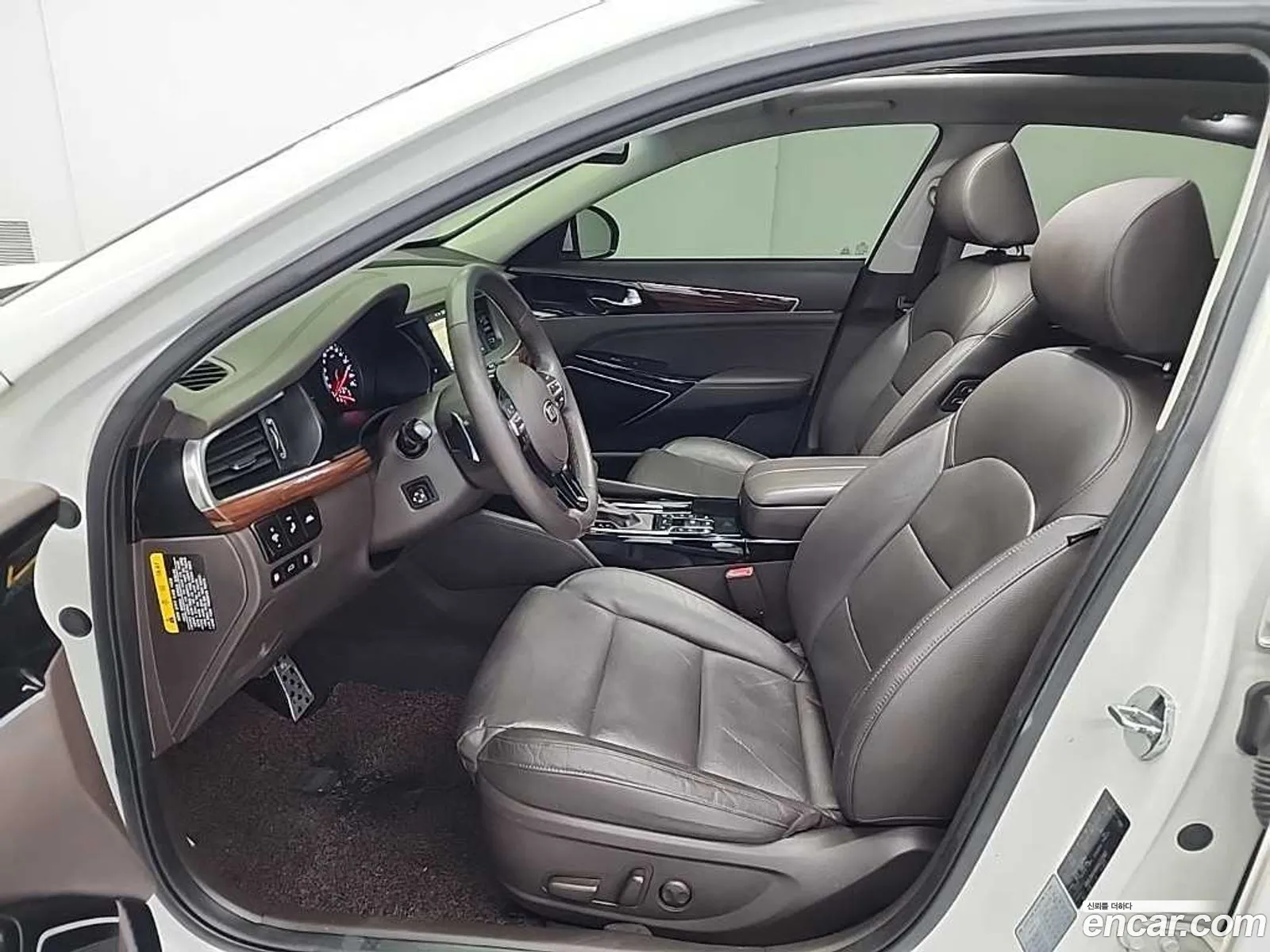 Kia K7 2017 — 2