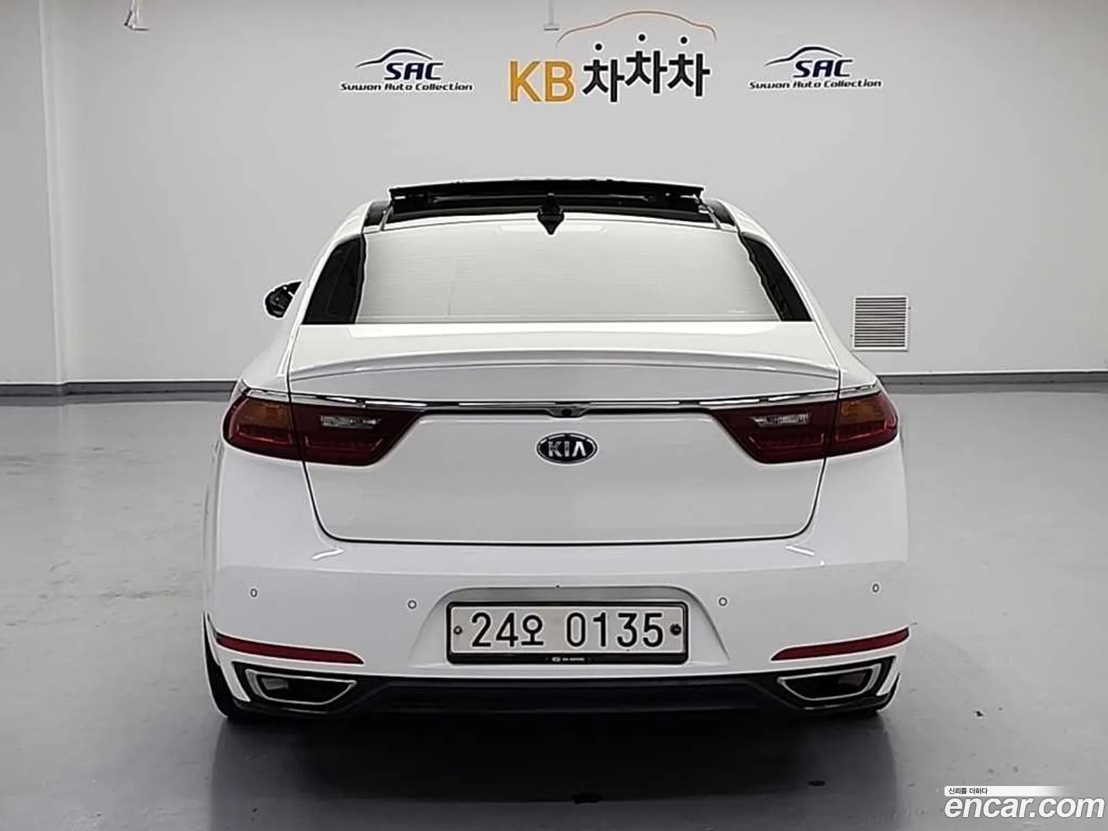 Kia K7 2017 — 10