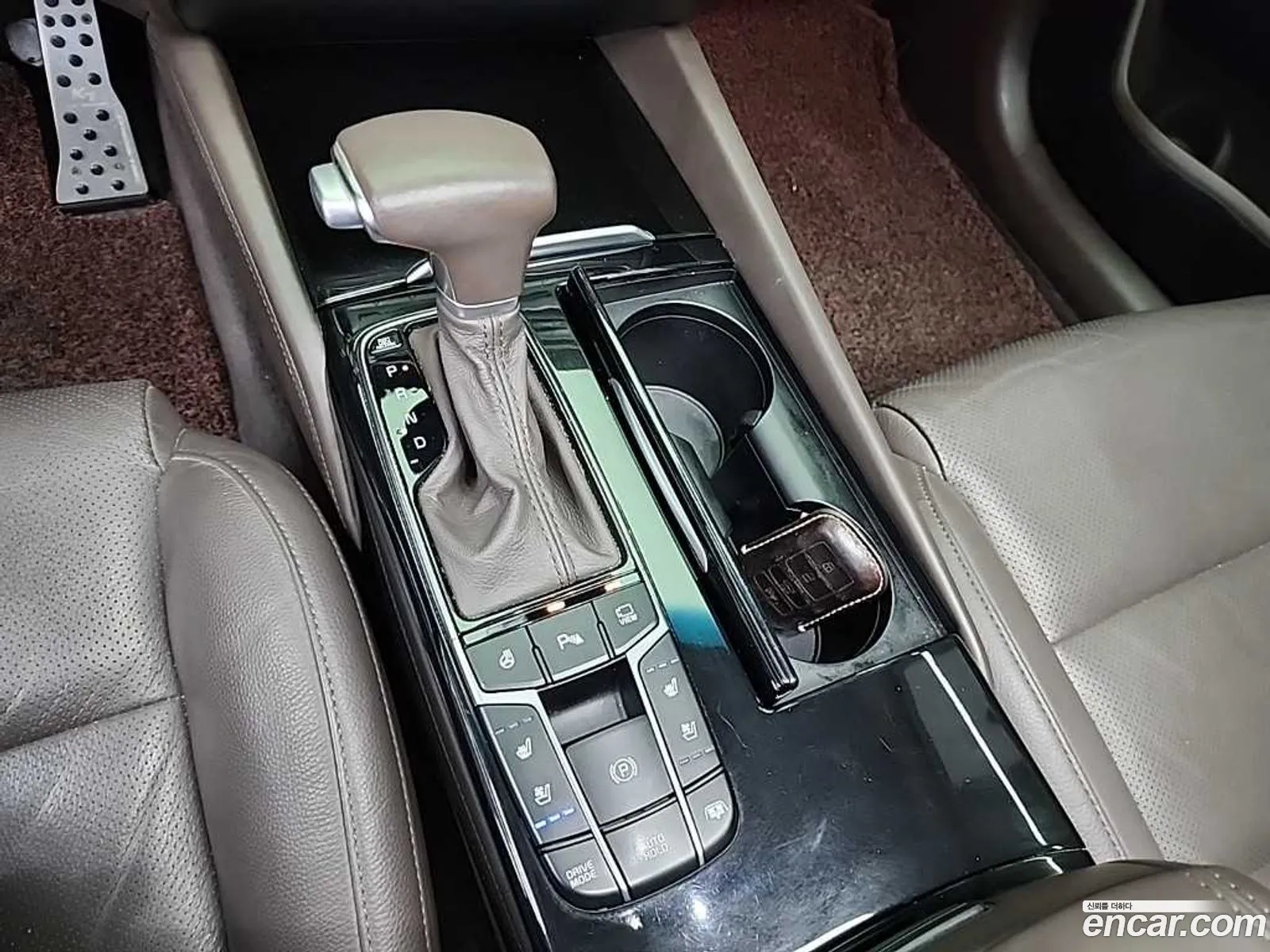 Kia K7 2017 — 18