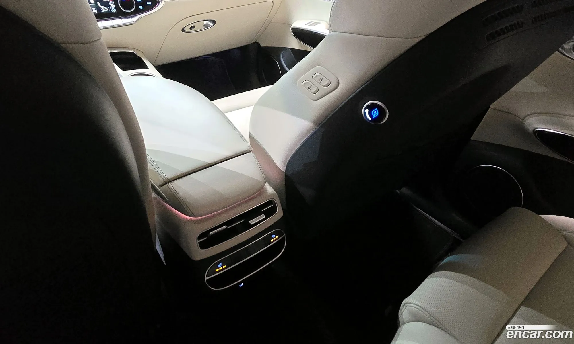 Genesis GV70 2022 — 4