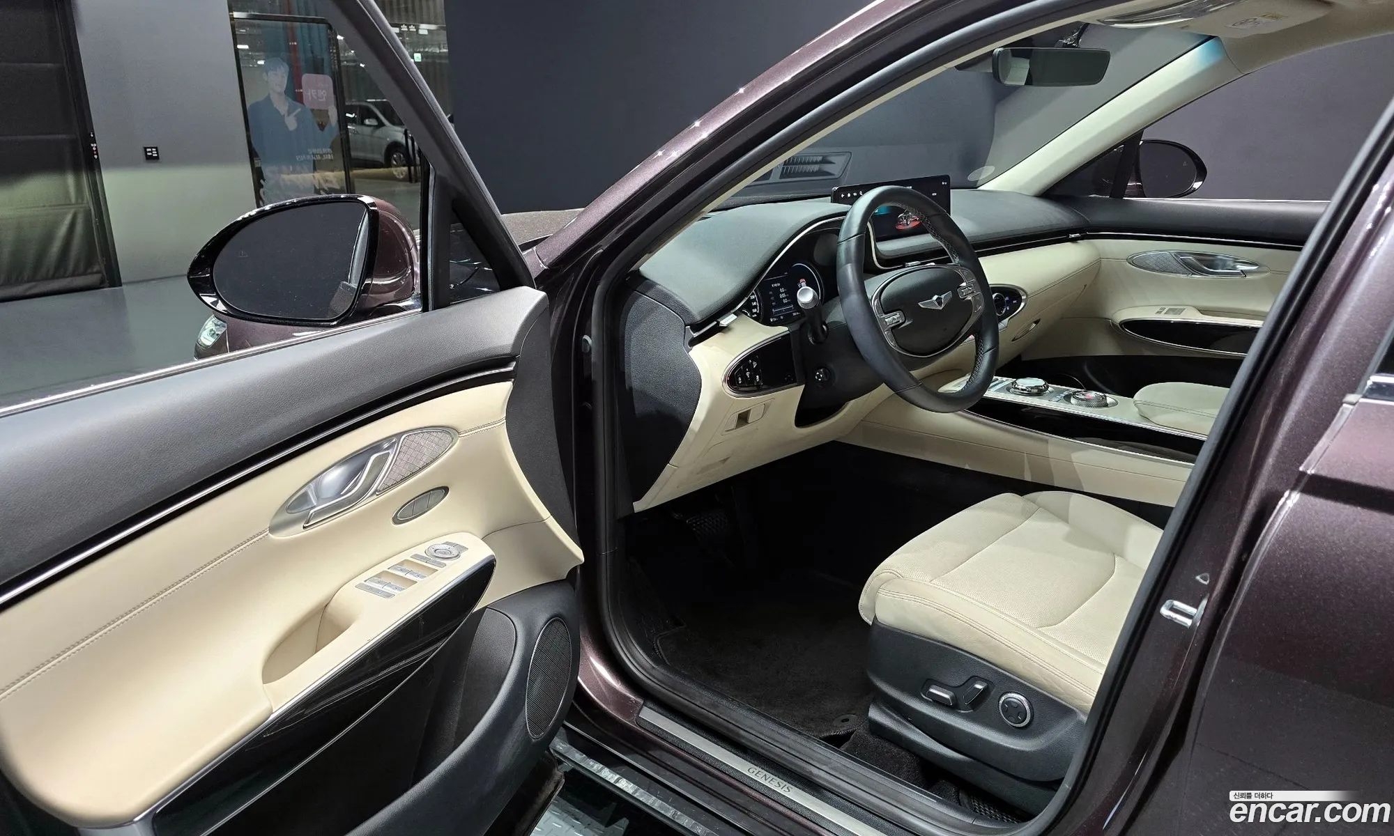 Genesis GV70 2022 — 3