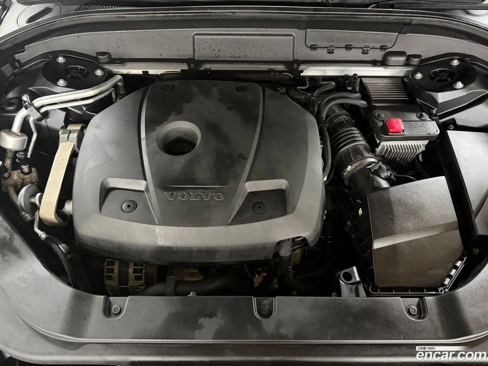 Volvo XC60 2020 — 13