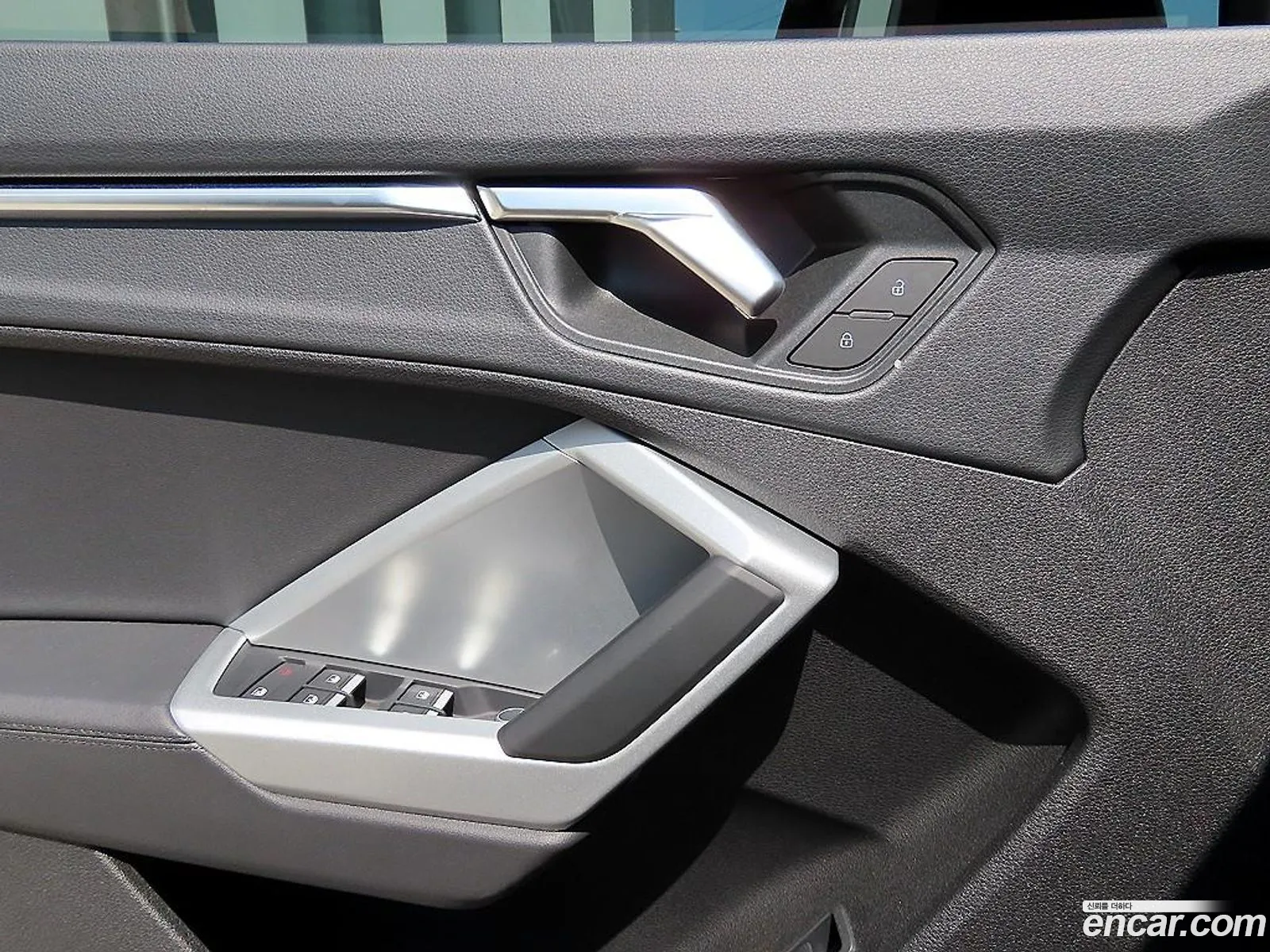 Audi Q3 2025 — 14