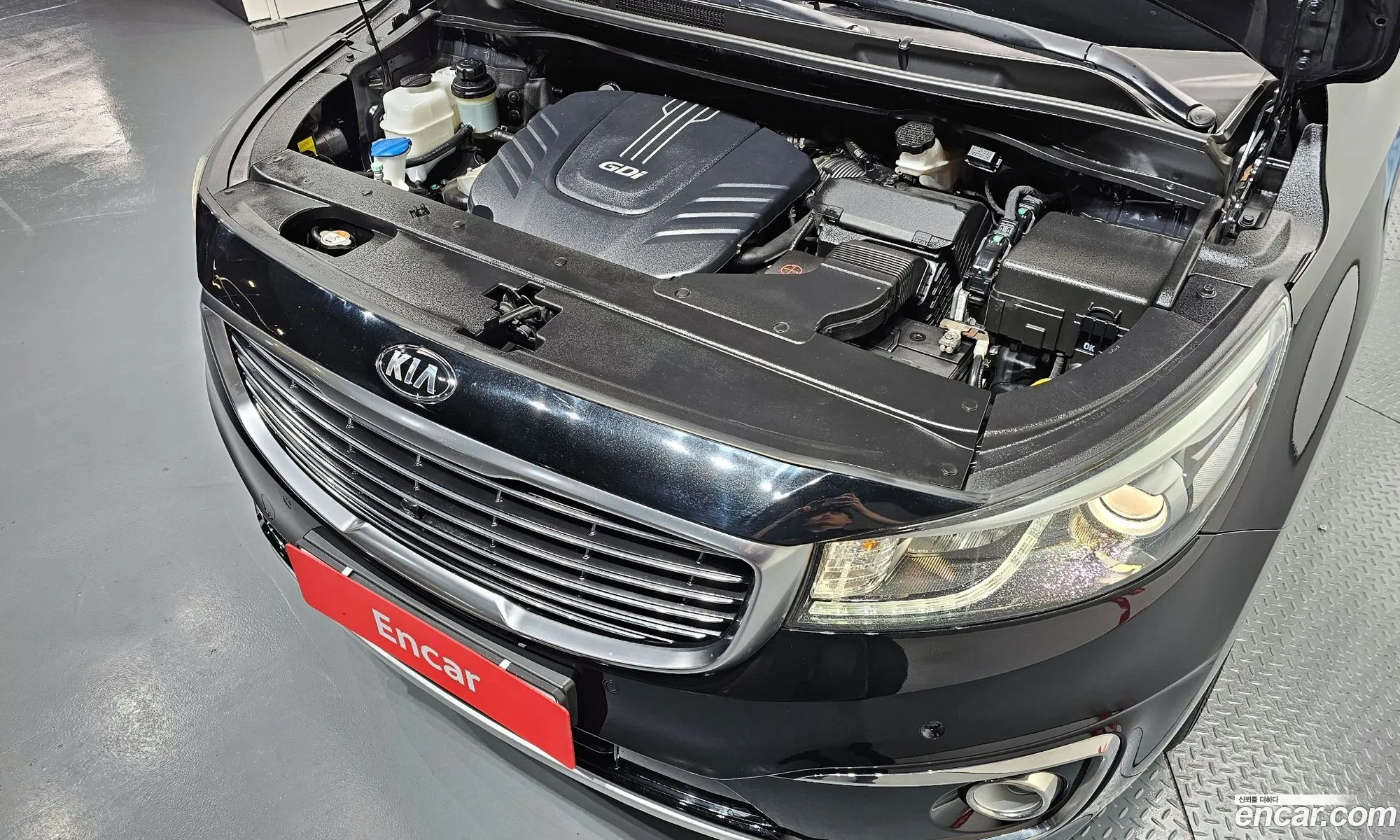 Kia Carnival 2017 — 10