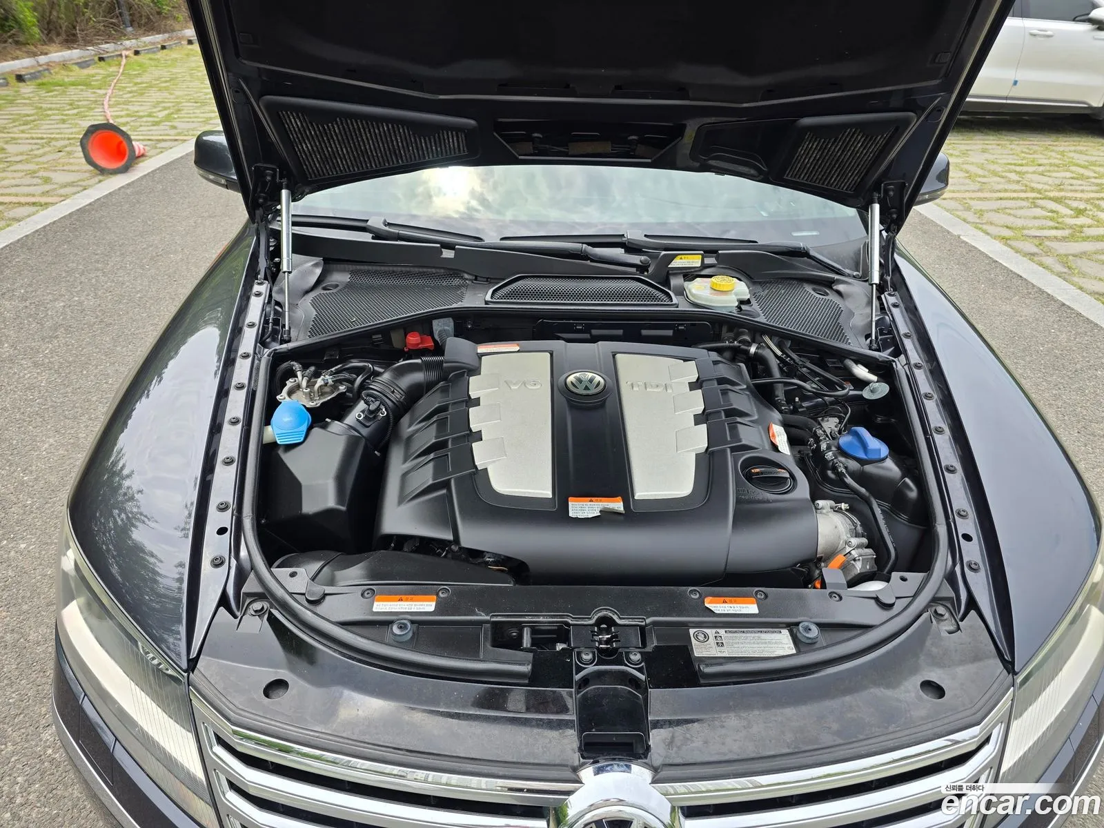 Volkswagen Phaeton 2012 — 7