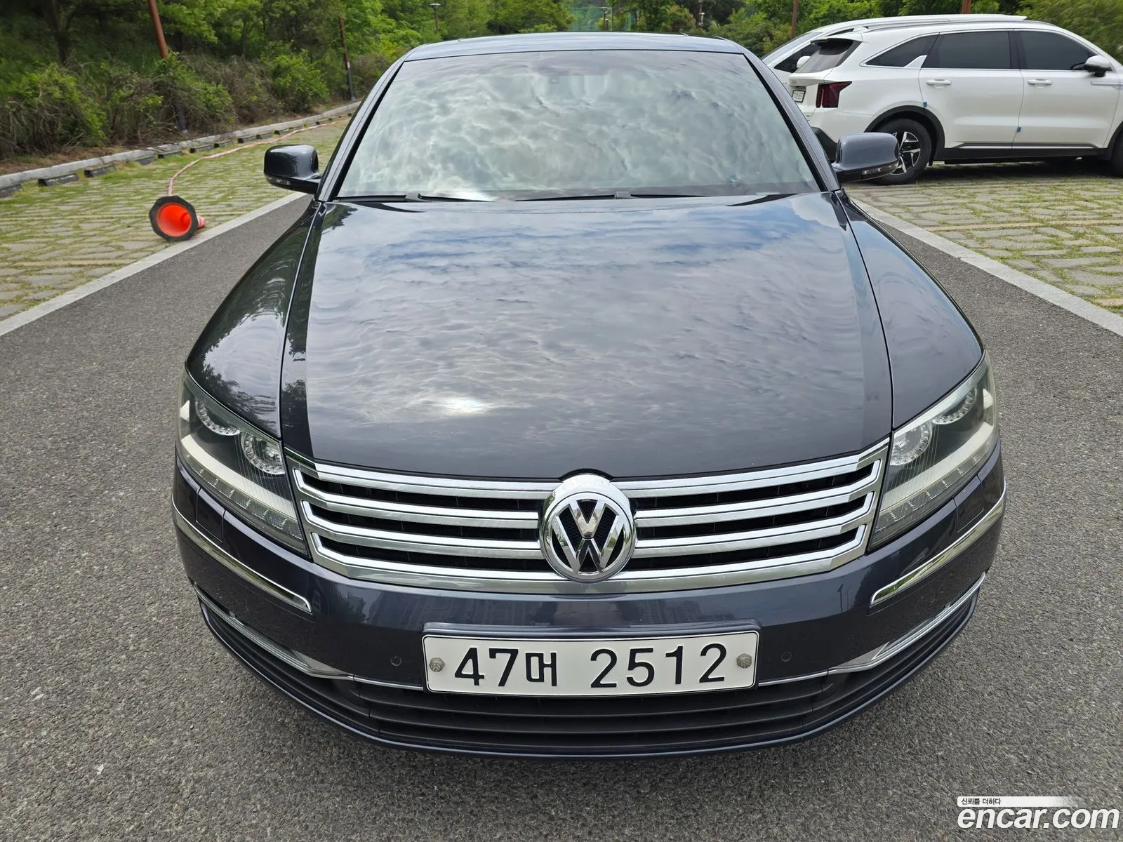 Volkswagen Phaeton 2012 — 17