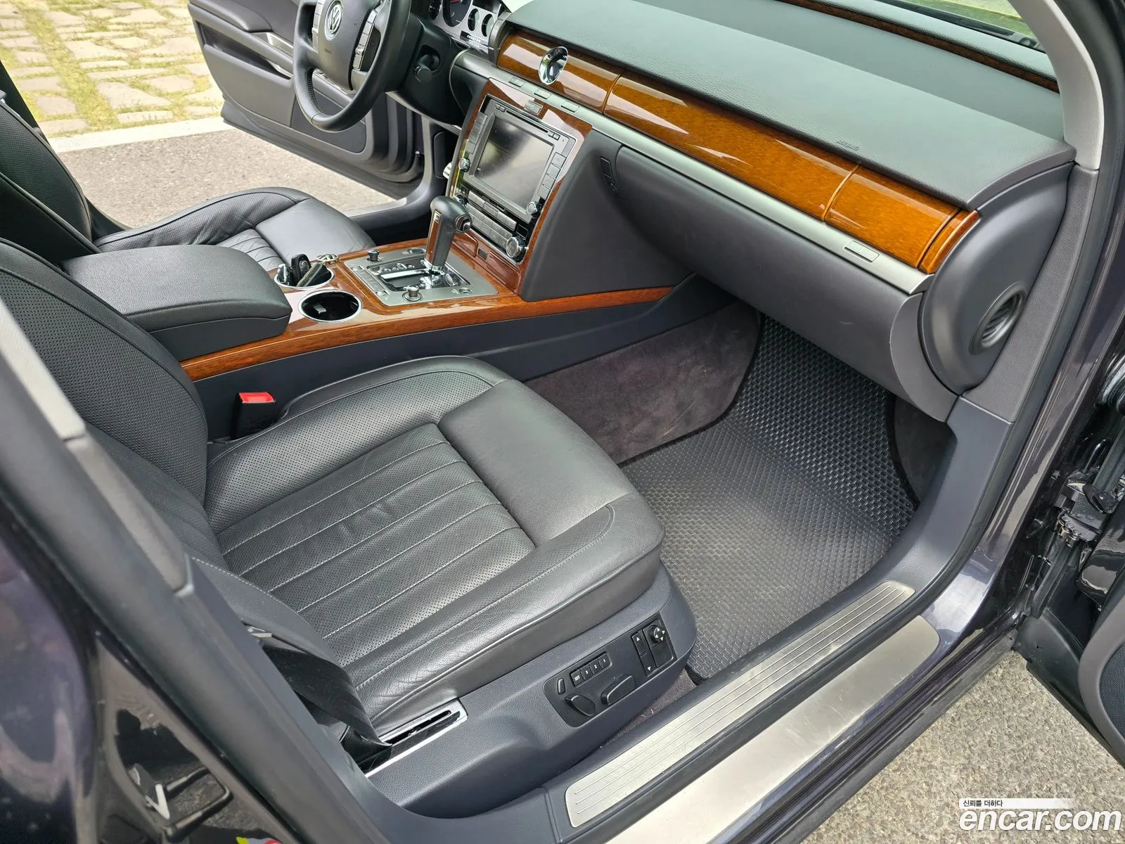 Volkswagen Phaeton