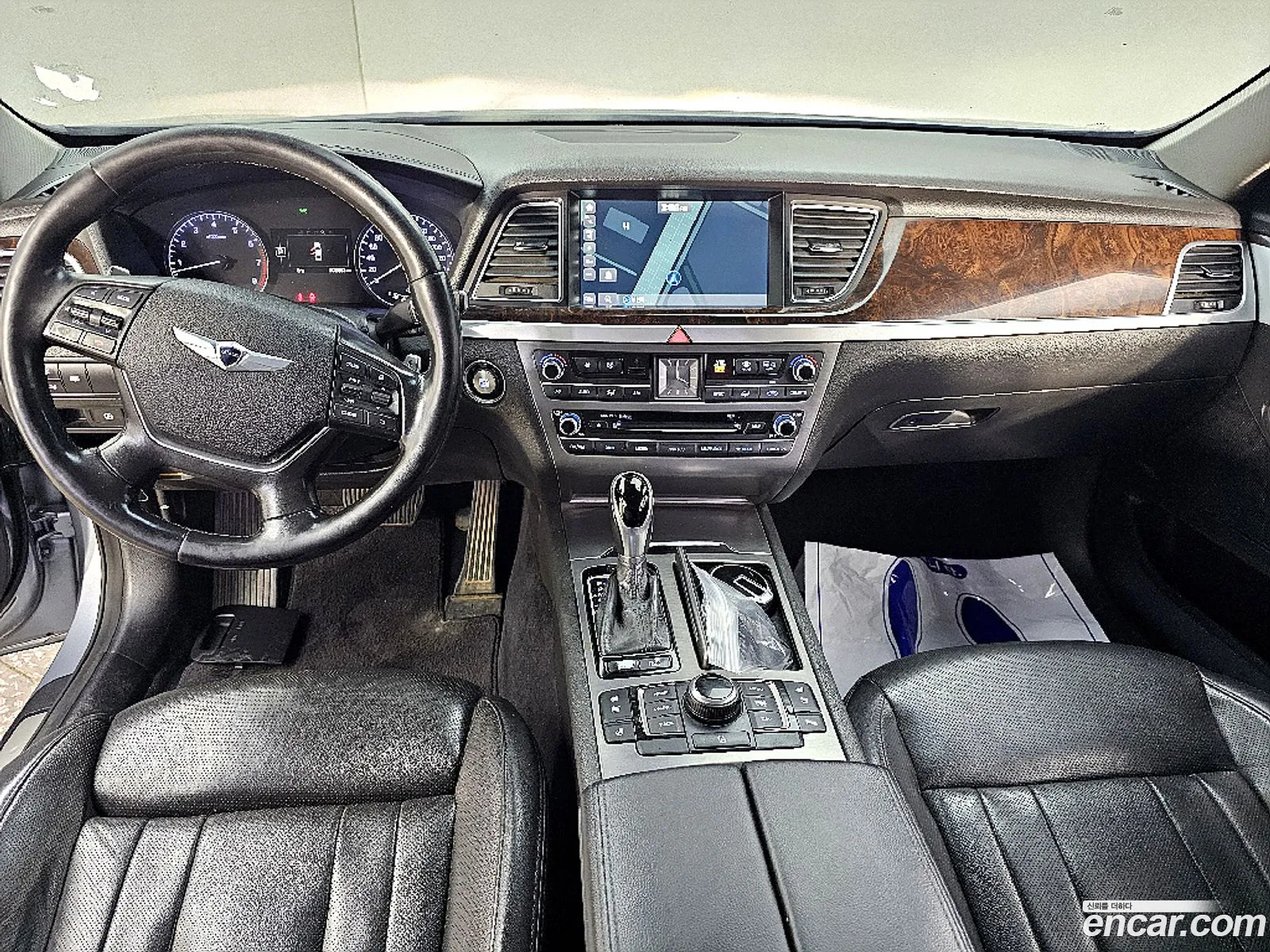 Hyundai Genesis DH 2016 — 20