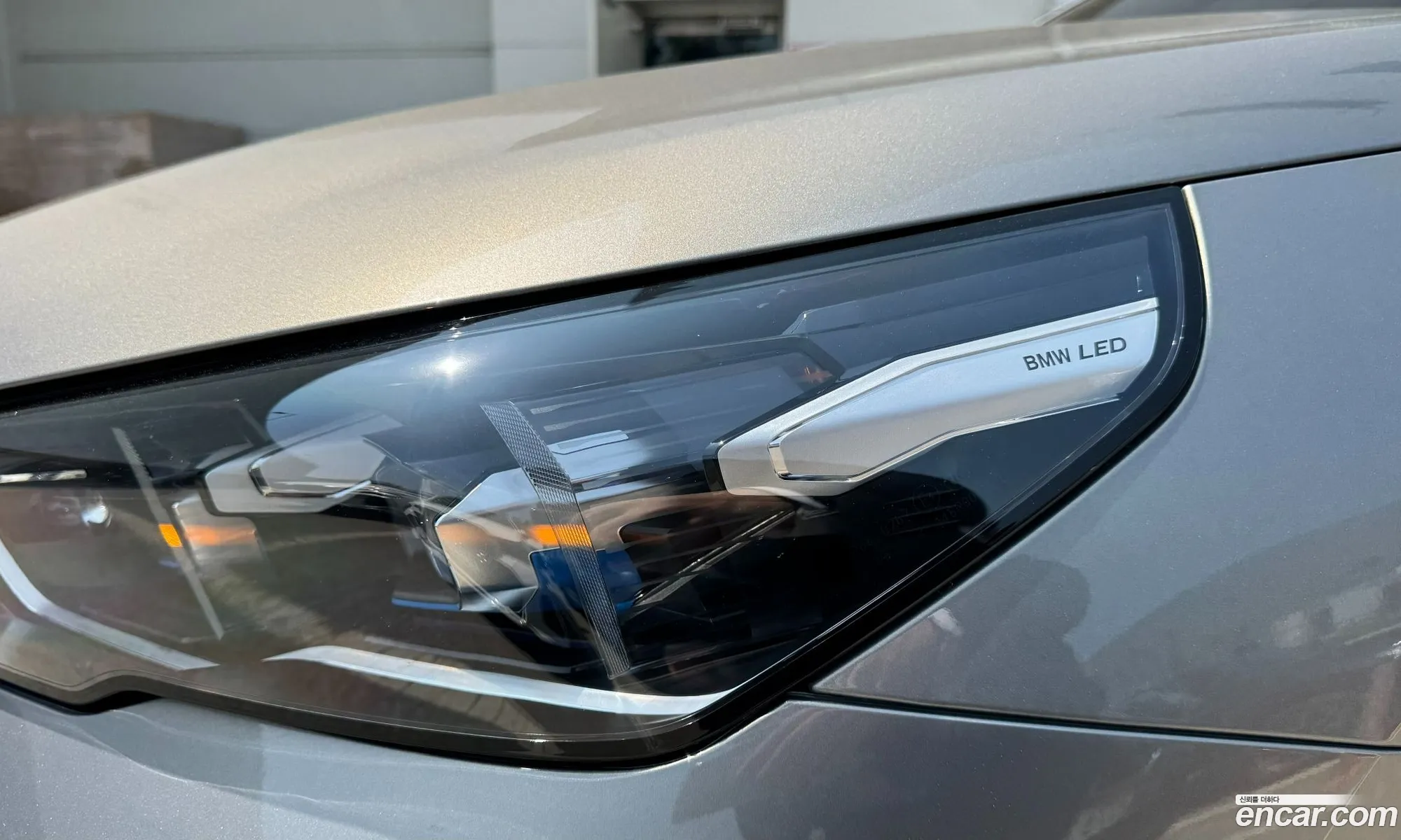 BMW 5 Series 2025 — 17