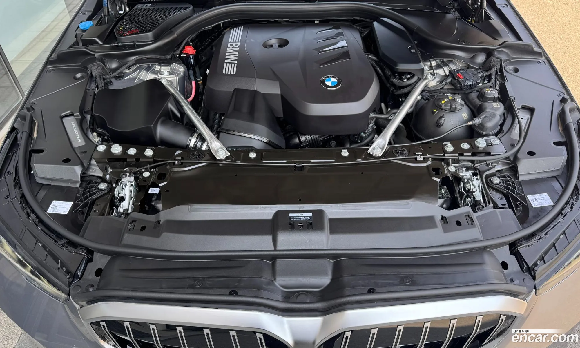 BMW 5 Series 2025 — 9